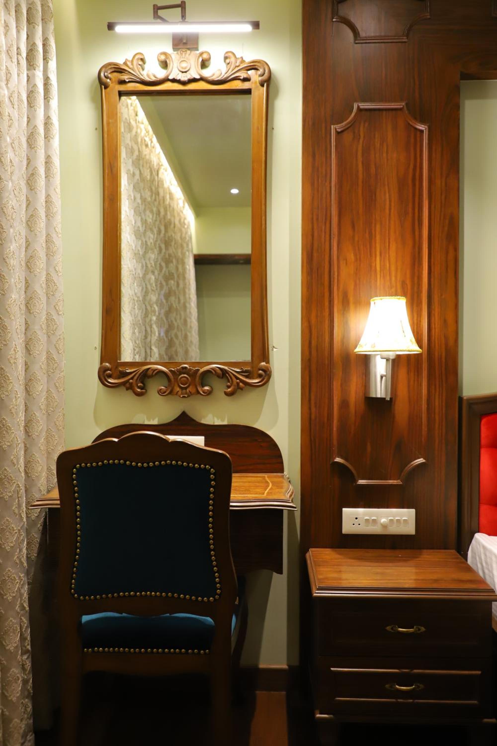 Executive Suite photo 3