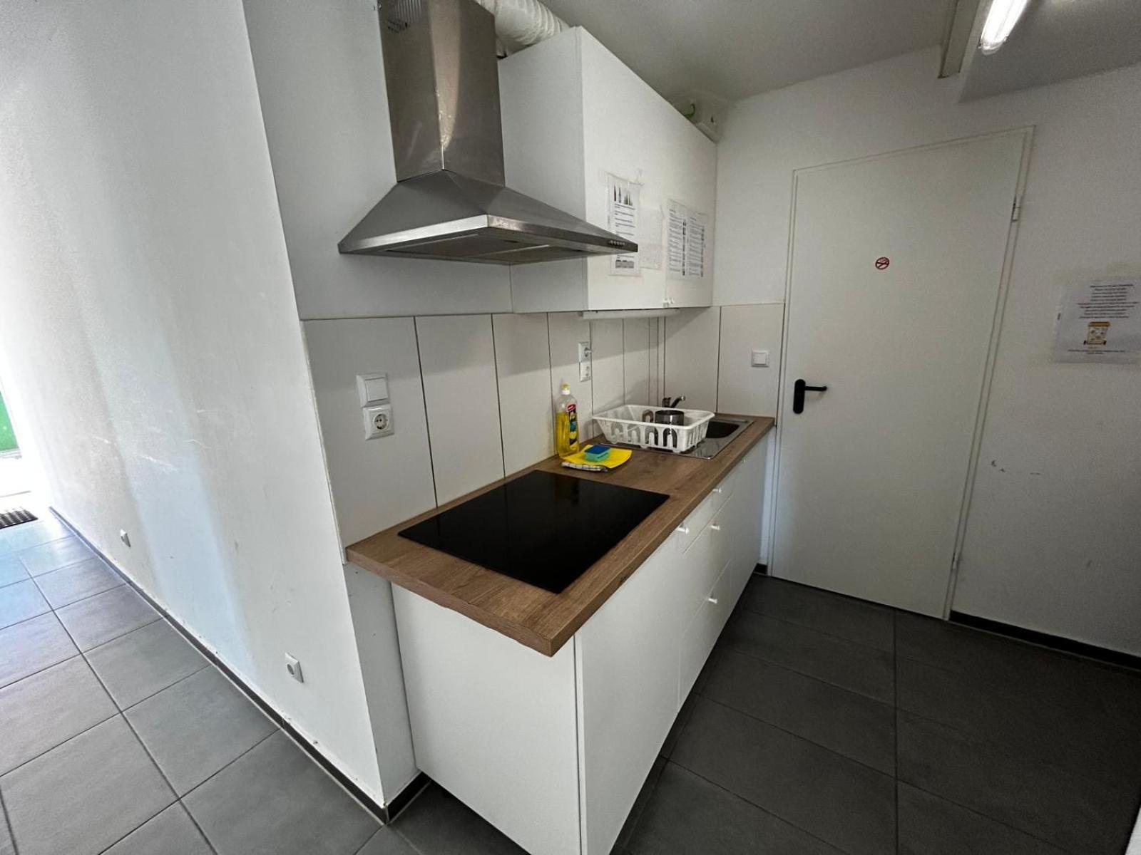 Apartment photo 2