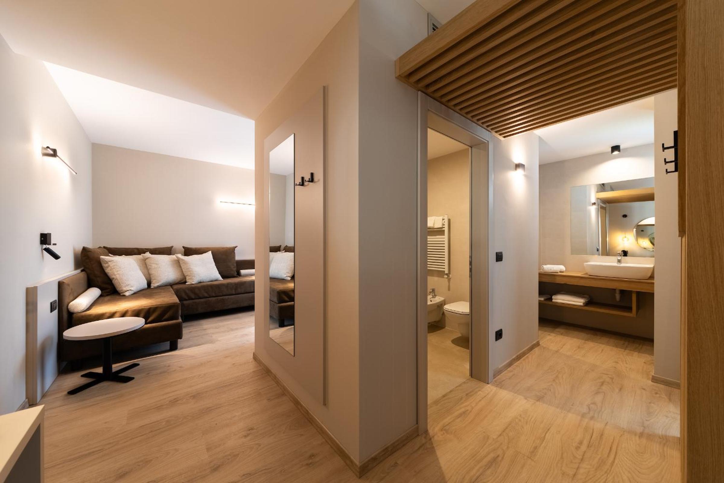 Deluxe Quadruple Room