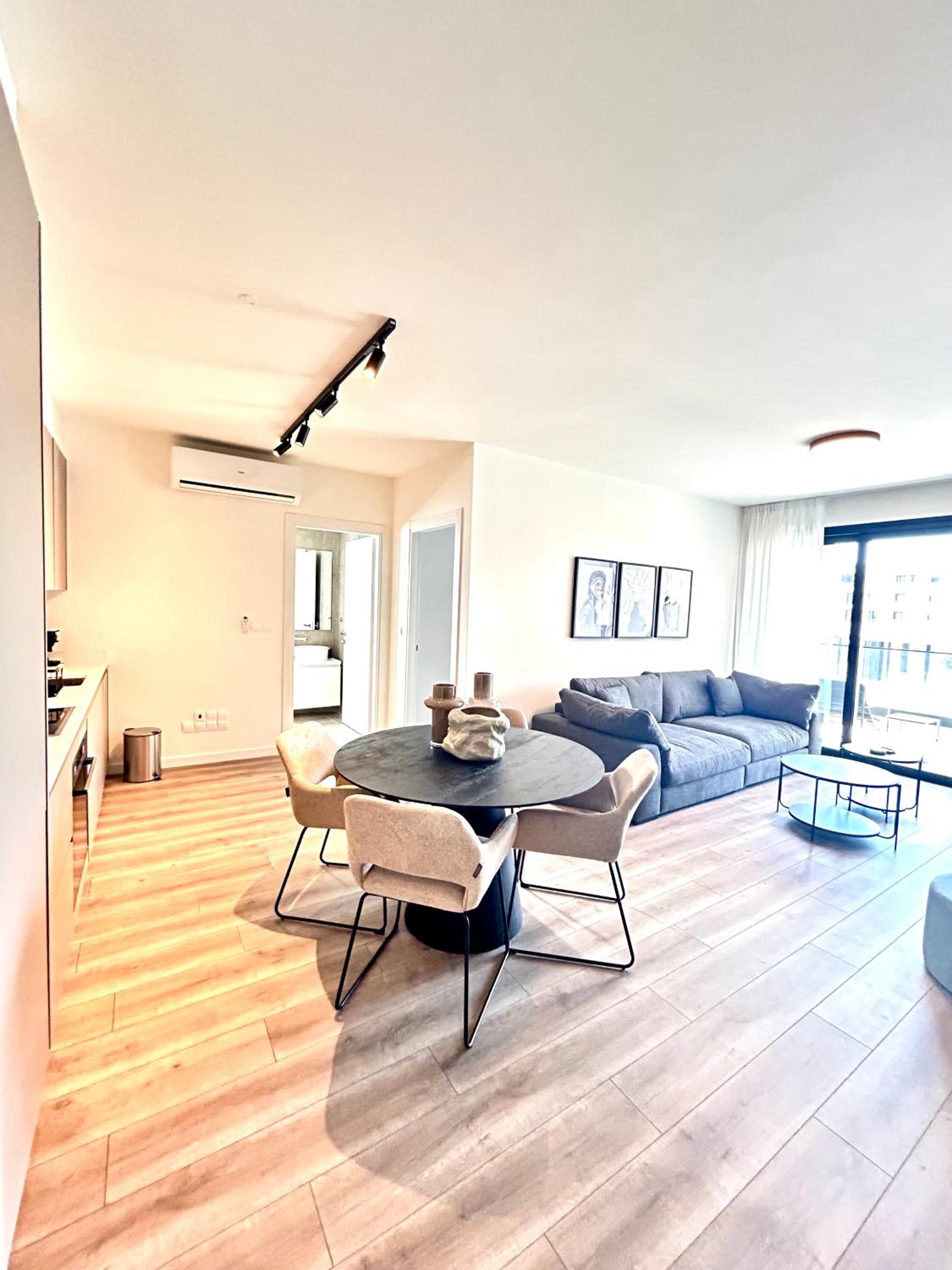 One-Bedroom Apartment with Balcony