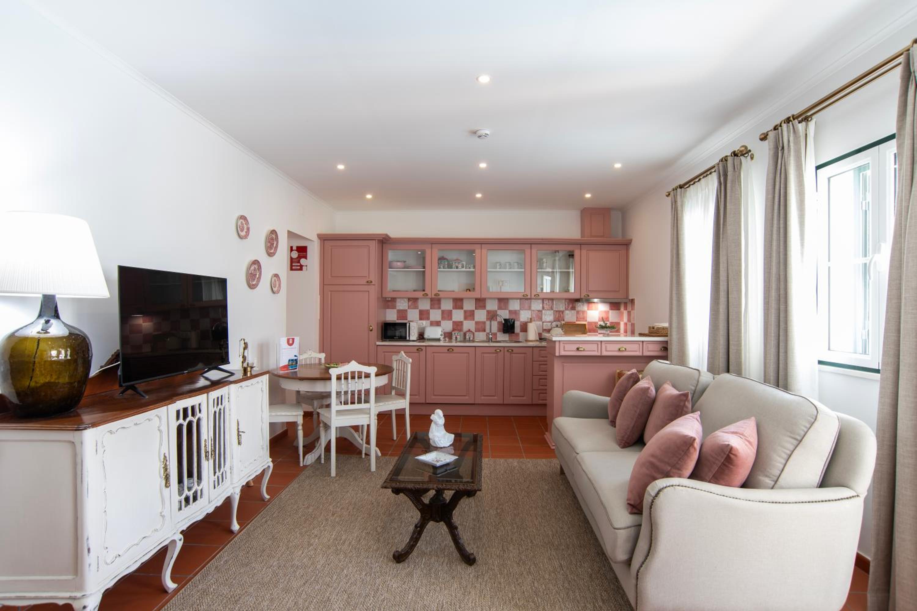 Three-Bedroom Villa photo 1