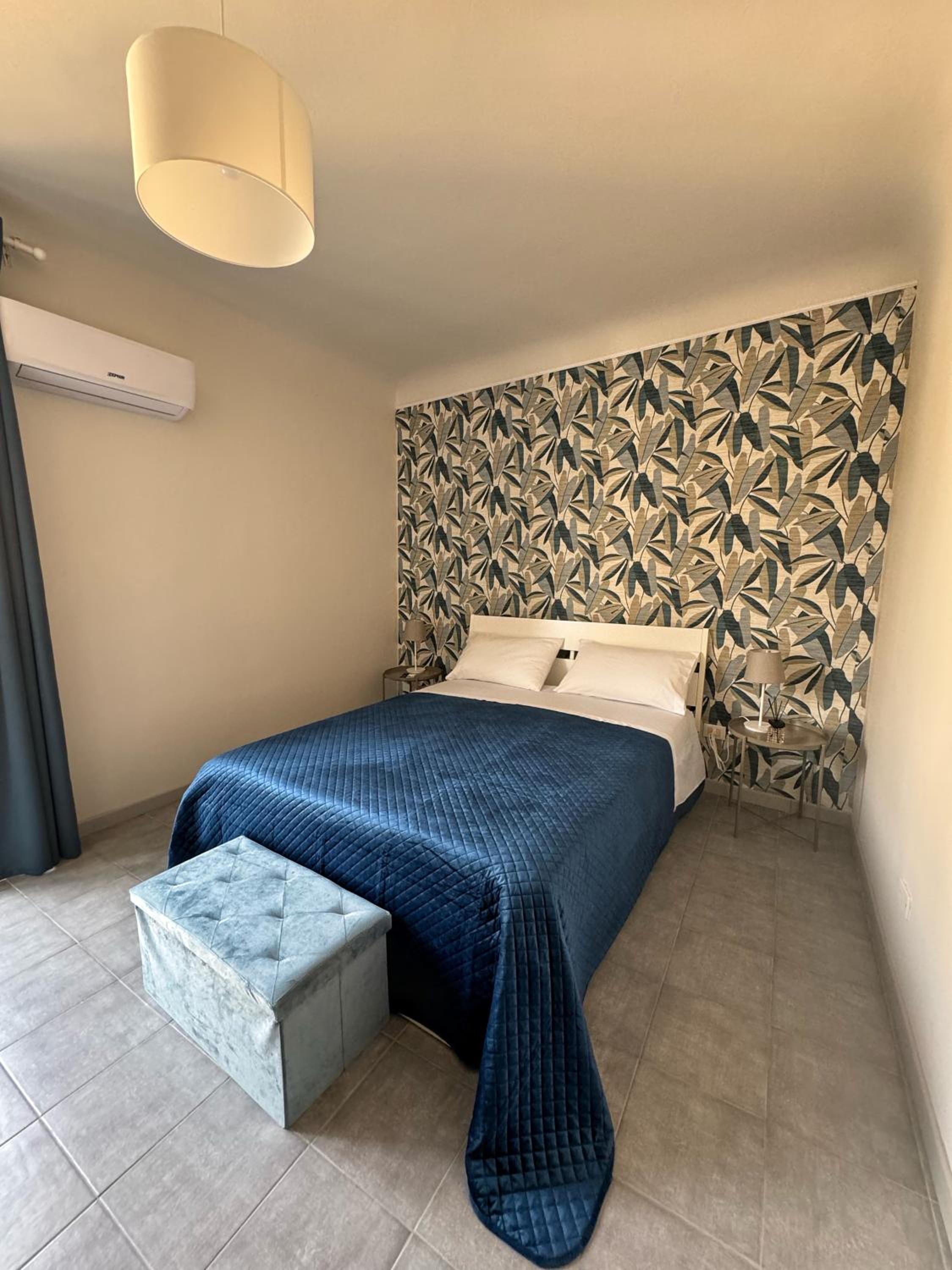 Deluxe Double Room with Balcony photo 2