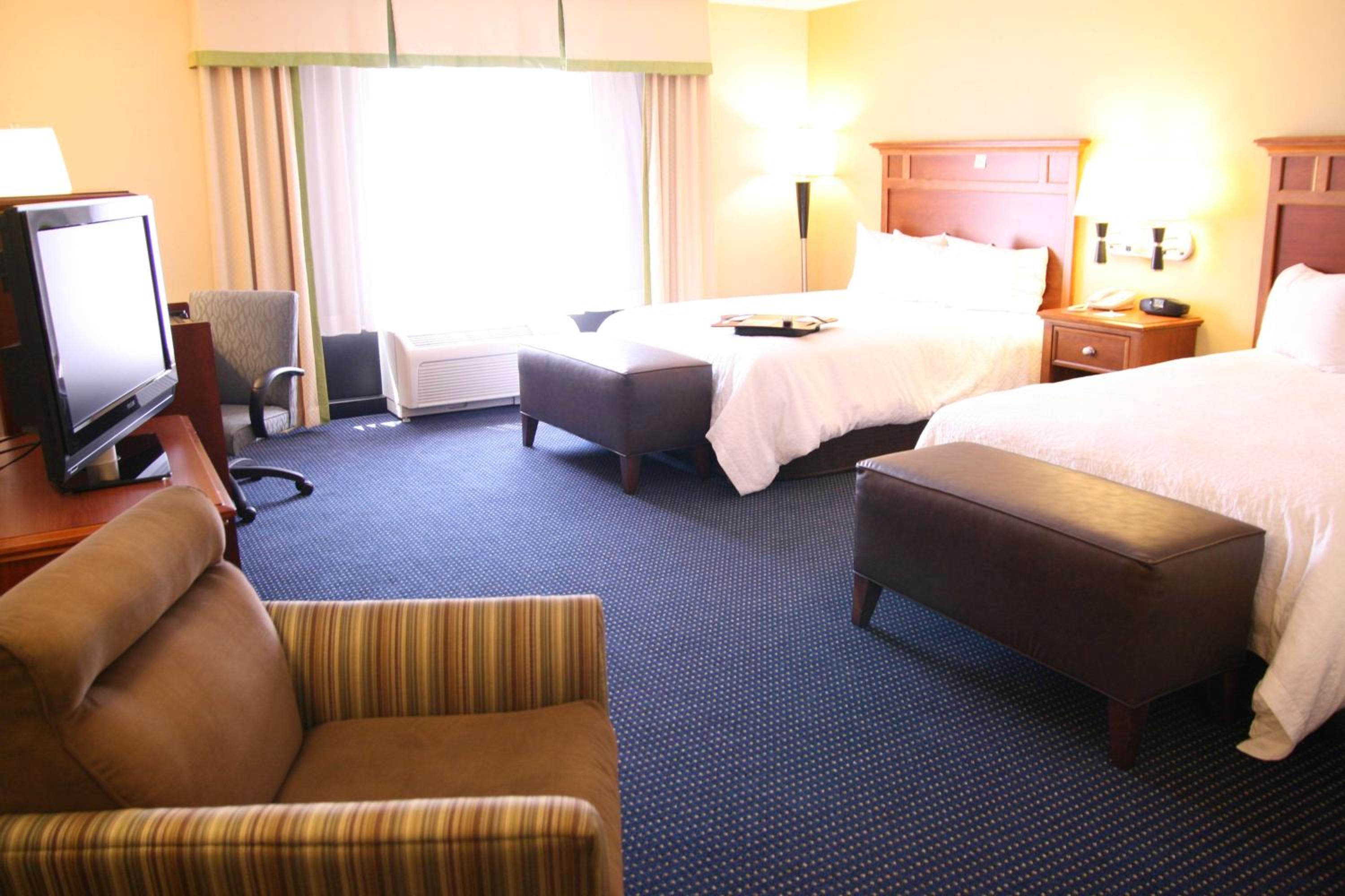 Queen Room with Two Queen Beds - Mobility and Hearing Access/Non-Smoking - Photo 1