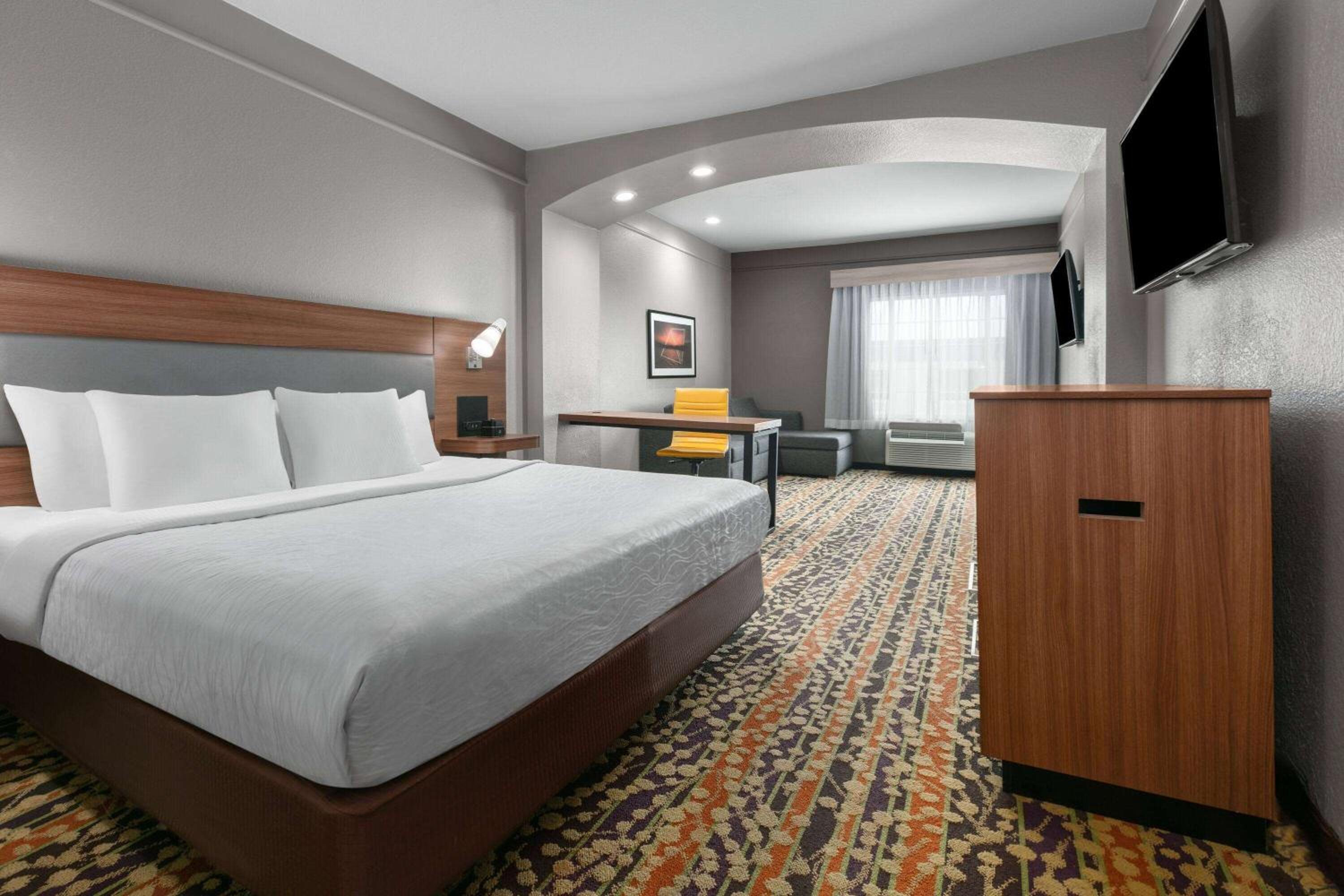 Executive King Room - Photo 1