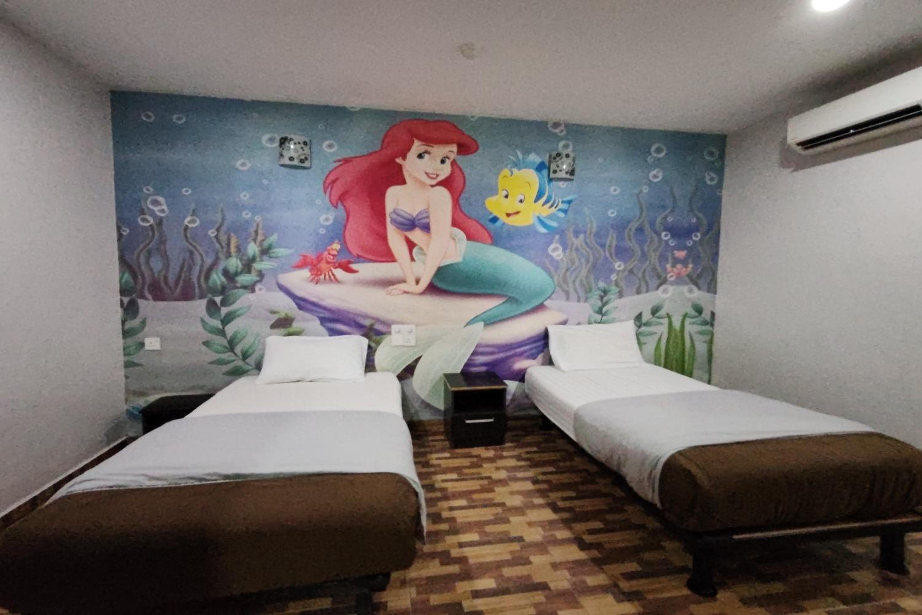 Standard Twin Room - Photo 2