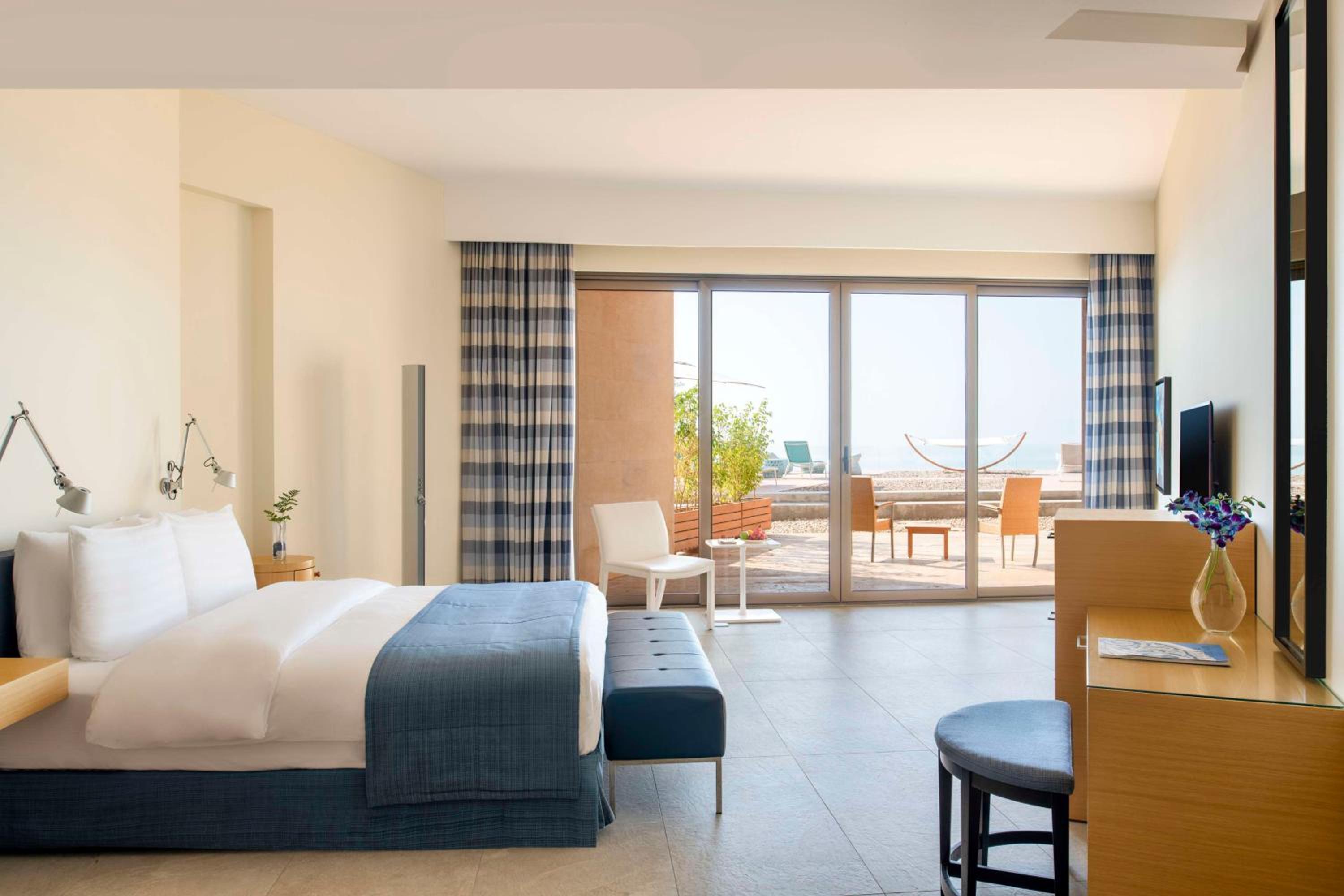 Panoramic Room by Resense Spa King