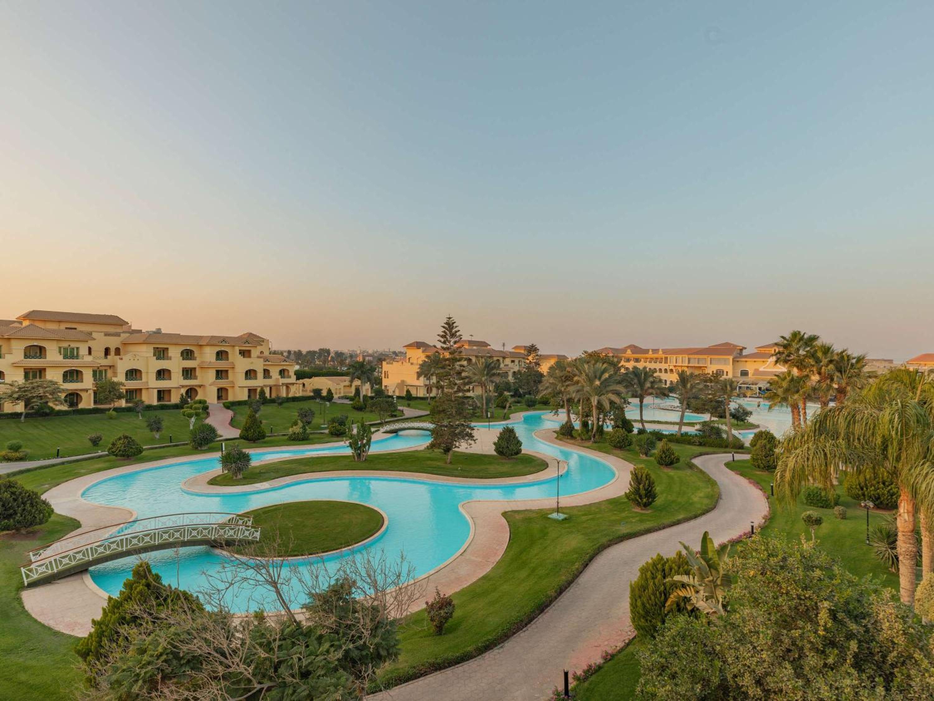Premier Twin Room with Pool View