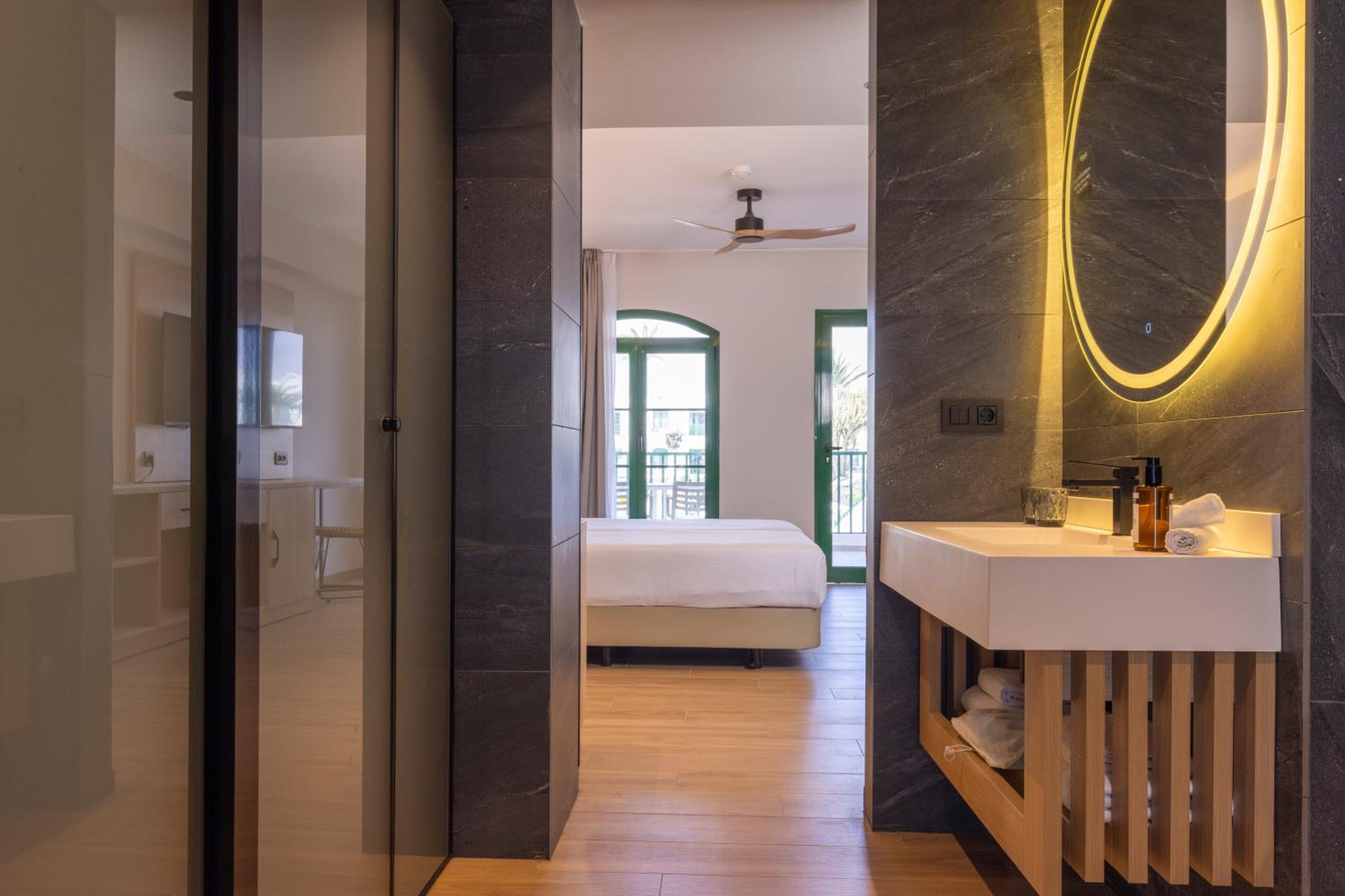 Suite con vista a la piscina