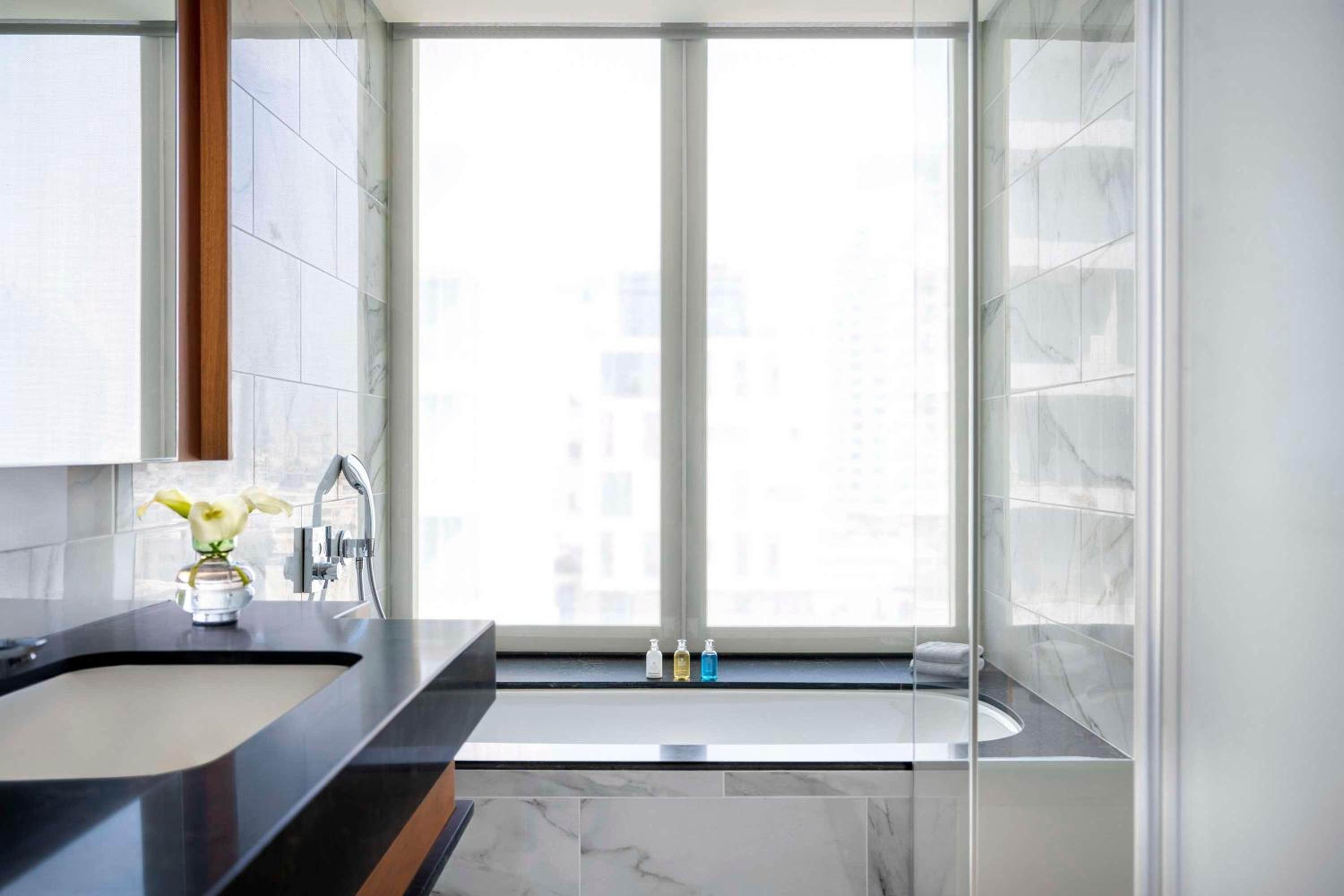 Executive Horizon Lounge Suite - Photo 3