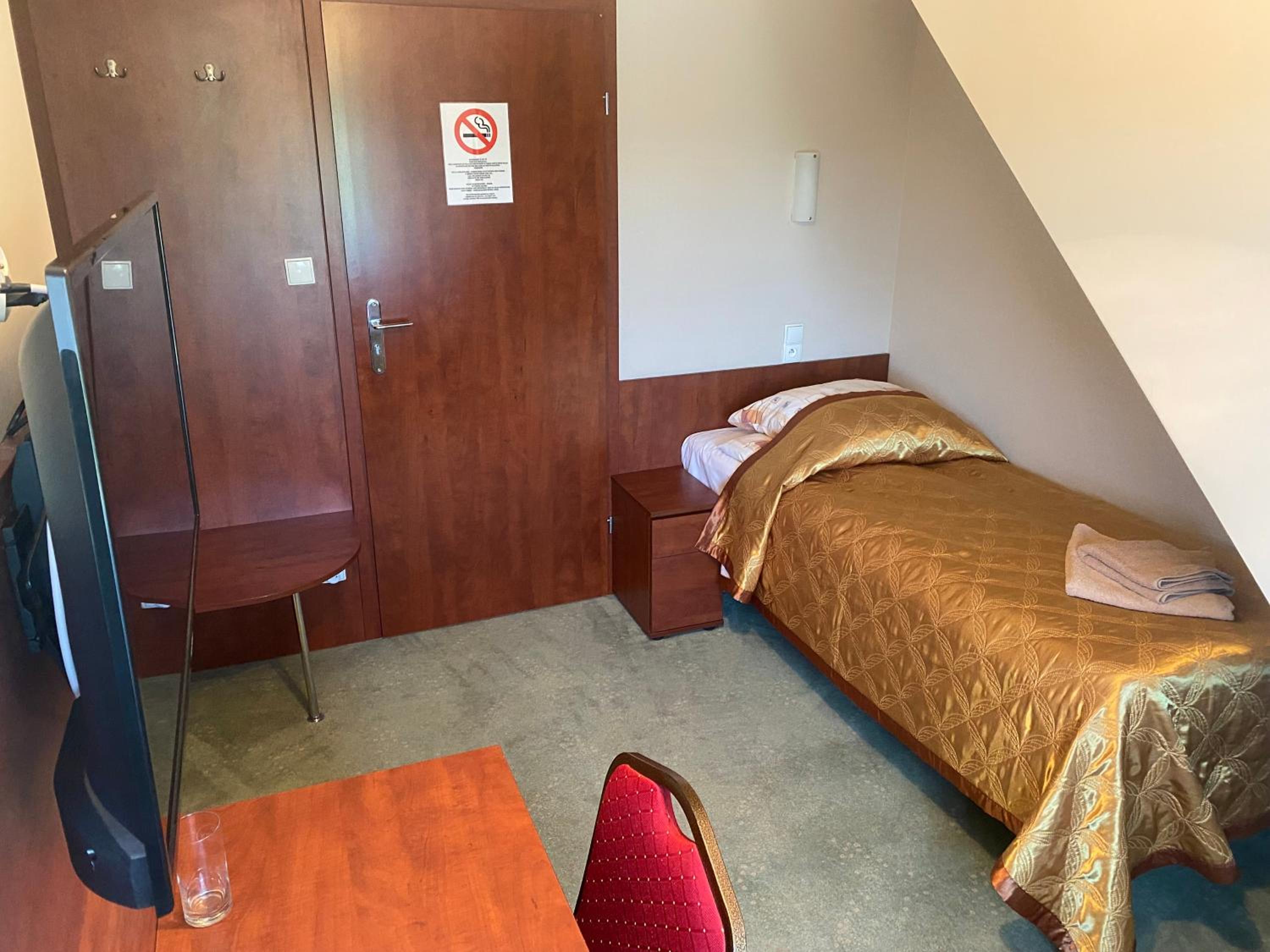 Single Room photo 1