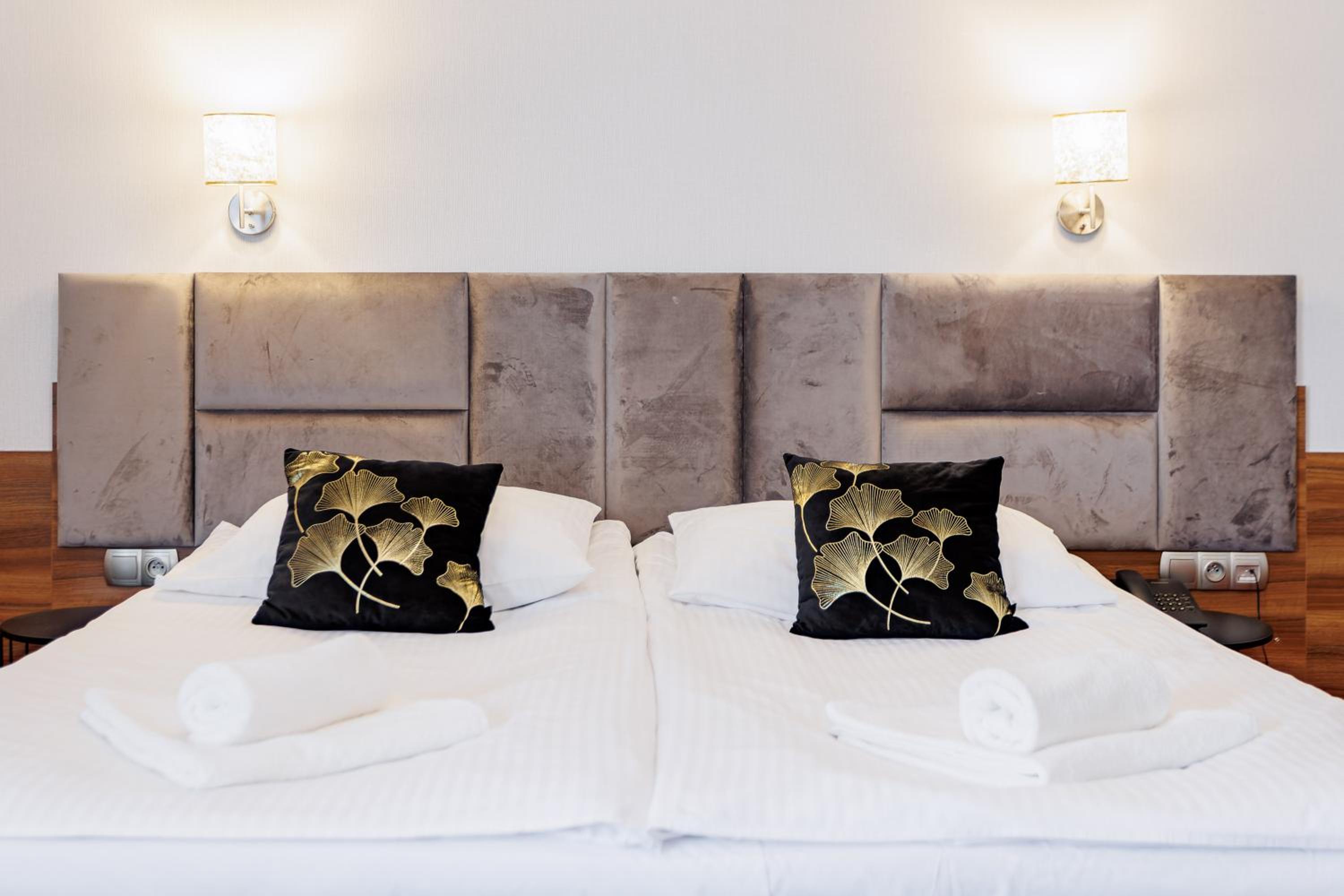 Superior King Room