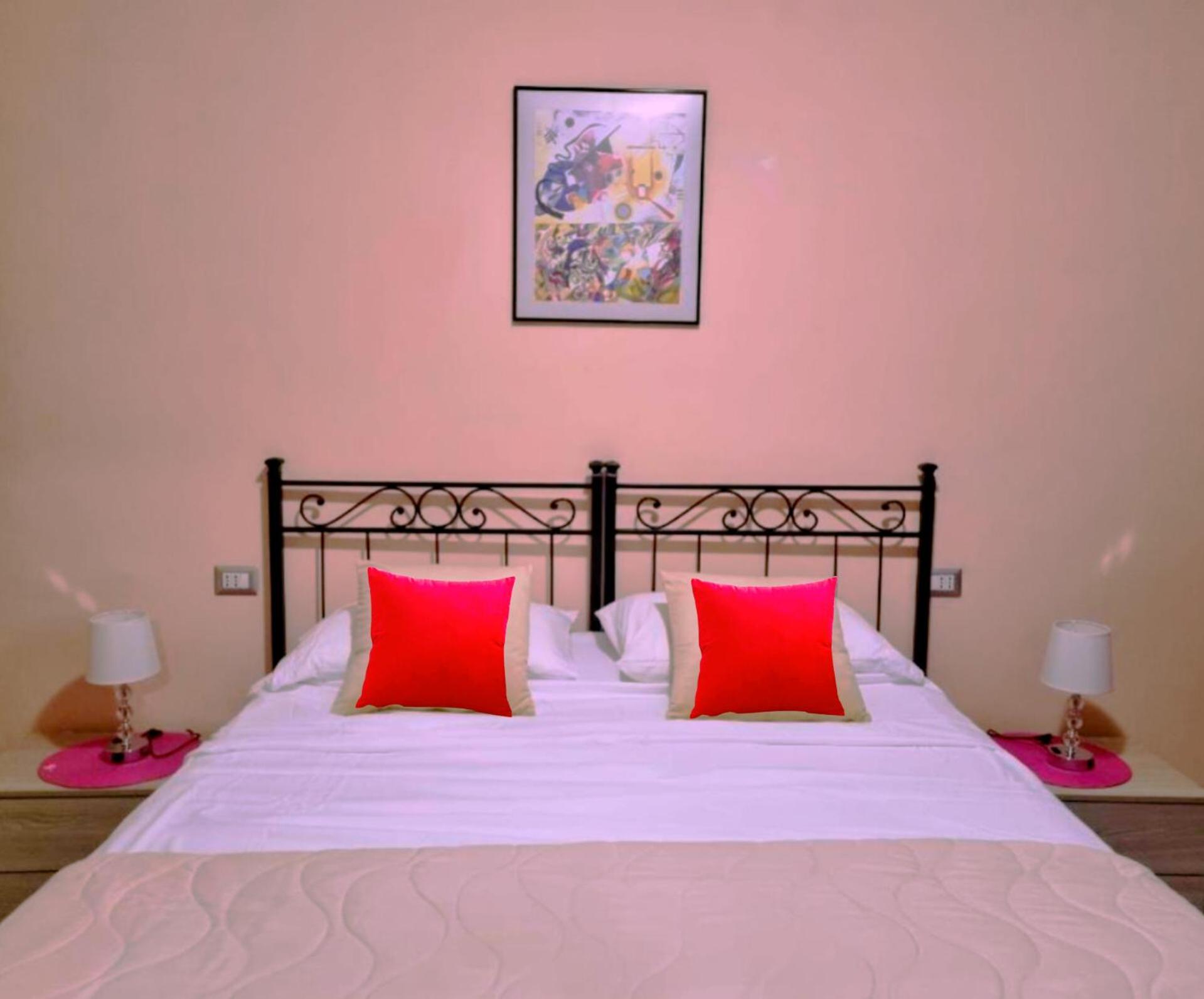 Deluxe Room - Photo 1
