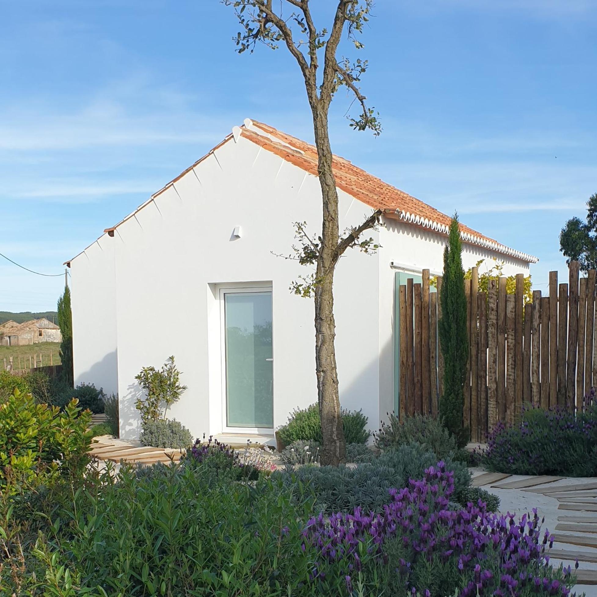Three-Bedroom House photo 2