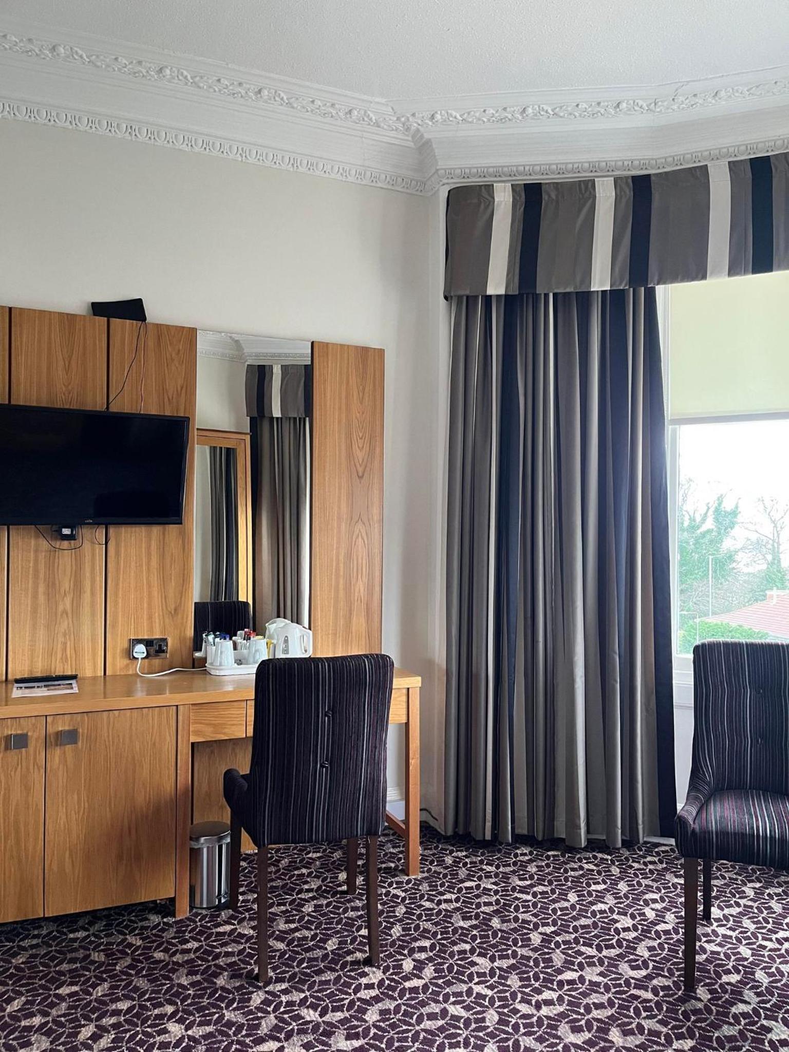 Double Room - Photo 8