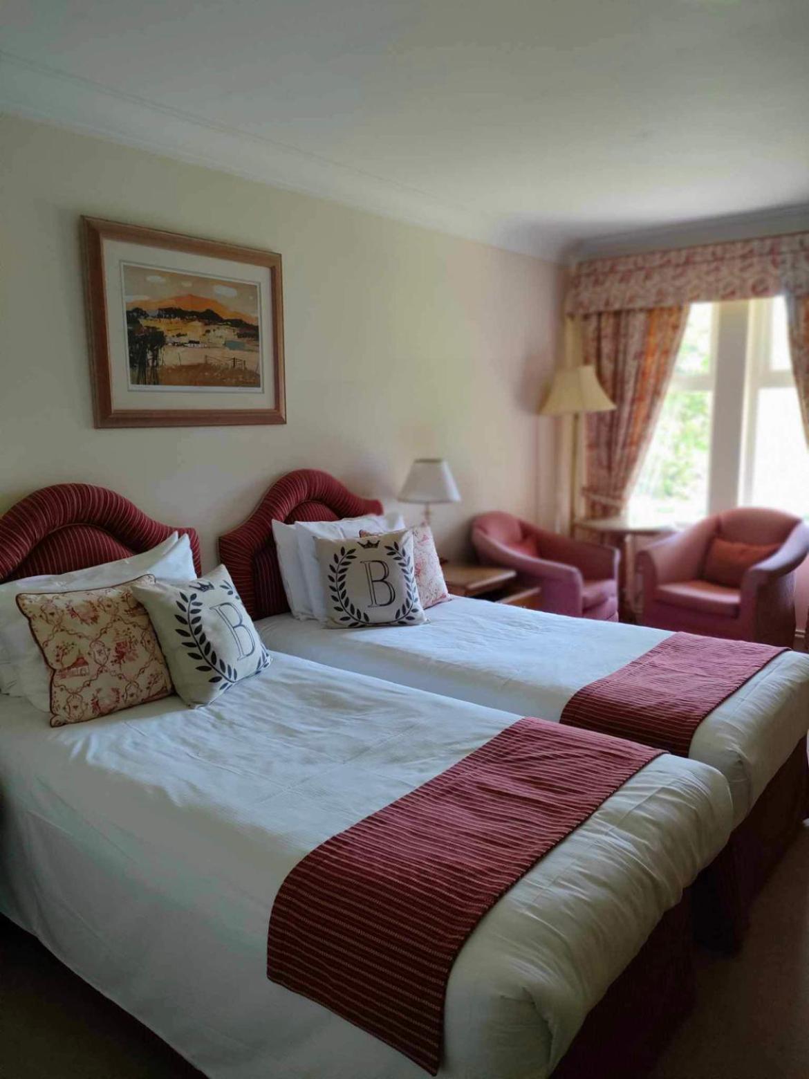 Riverside Twin Room - Riverside Building - Photo 1