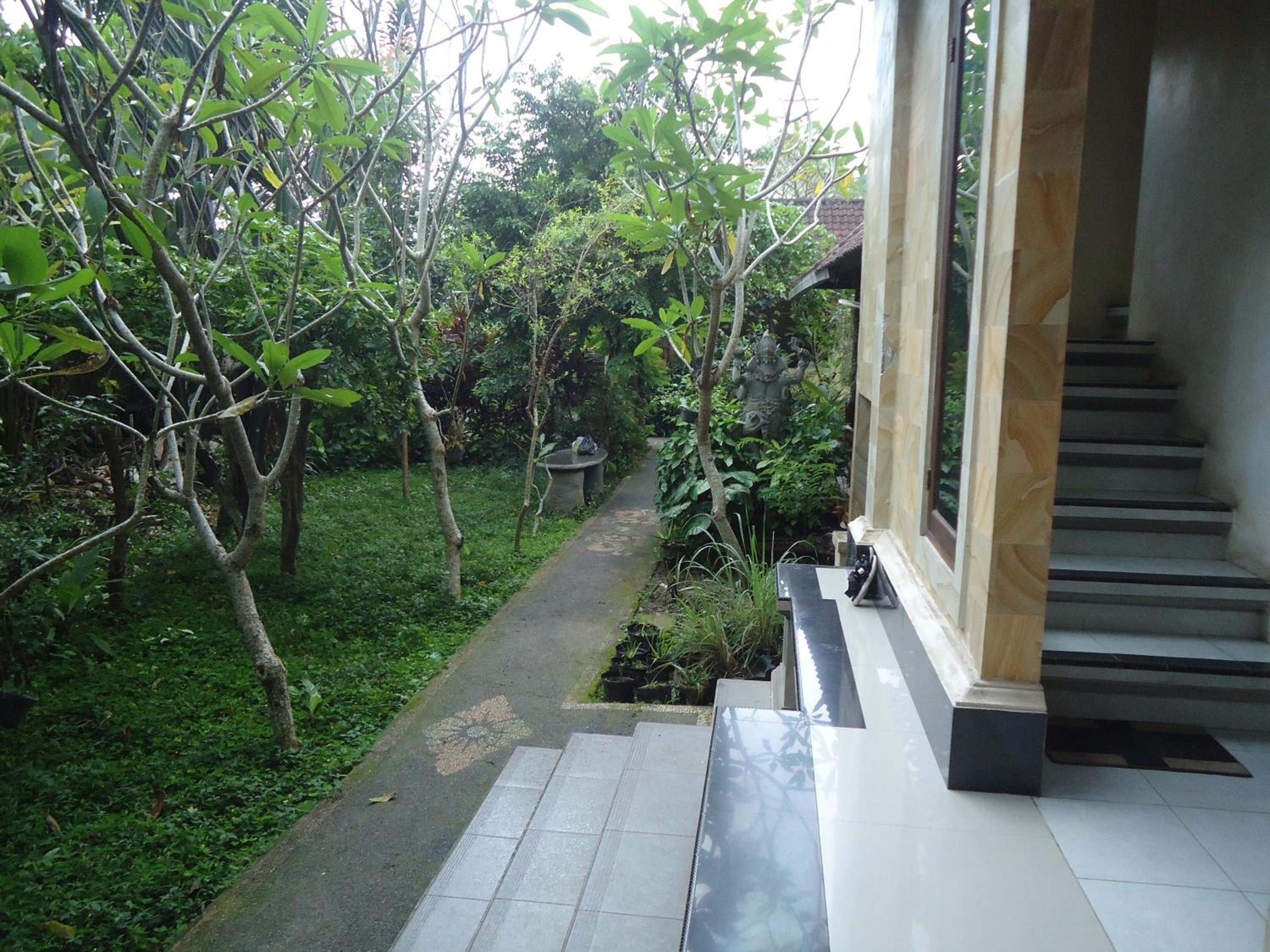 Deluxe Room - Photo 15