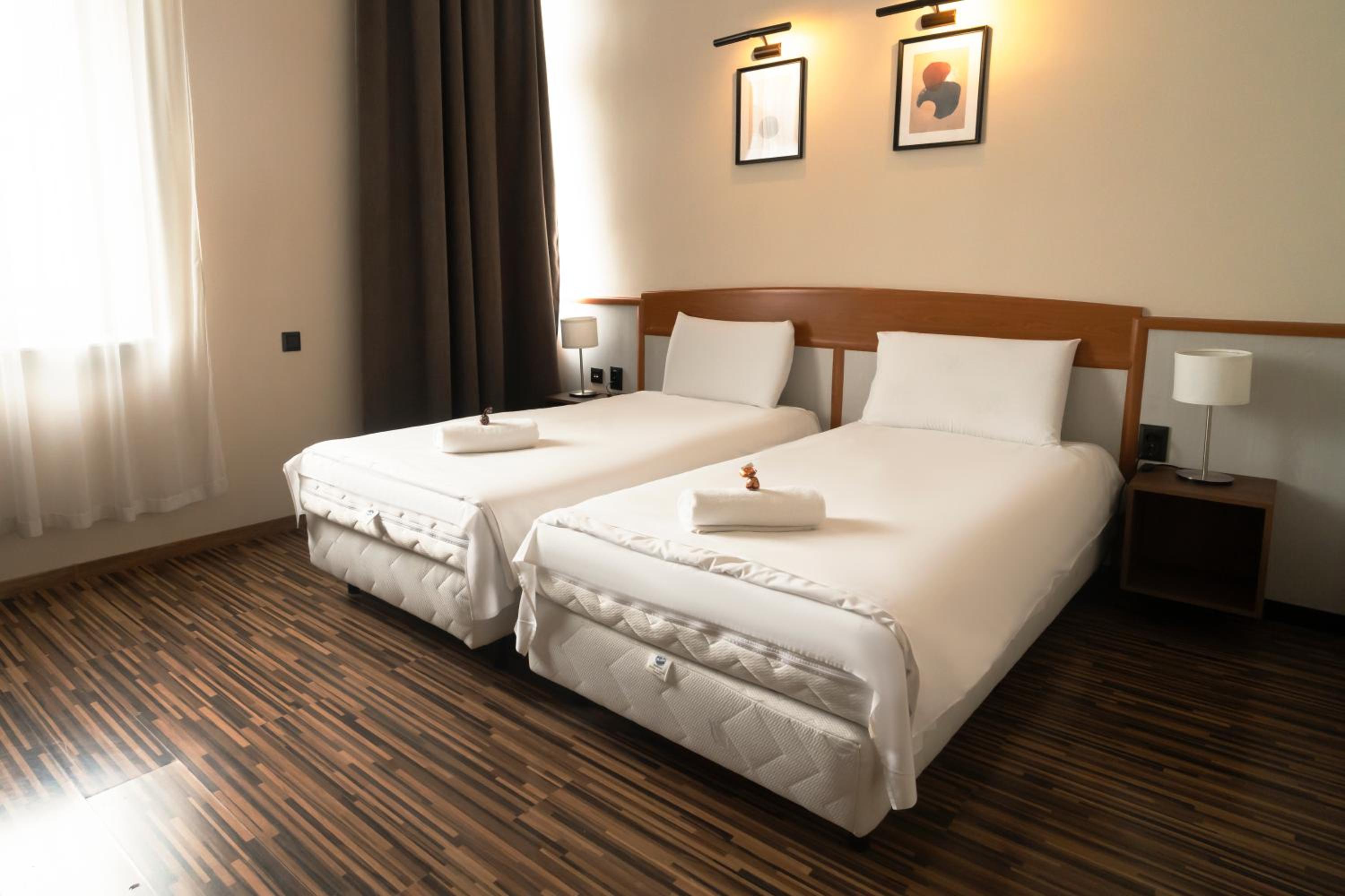 Superior Double or Twin Room photo 2