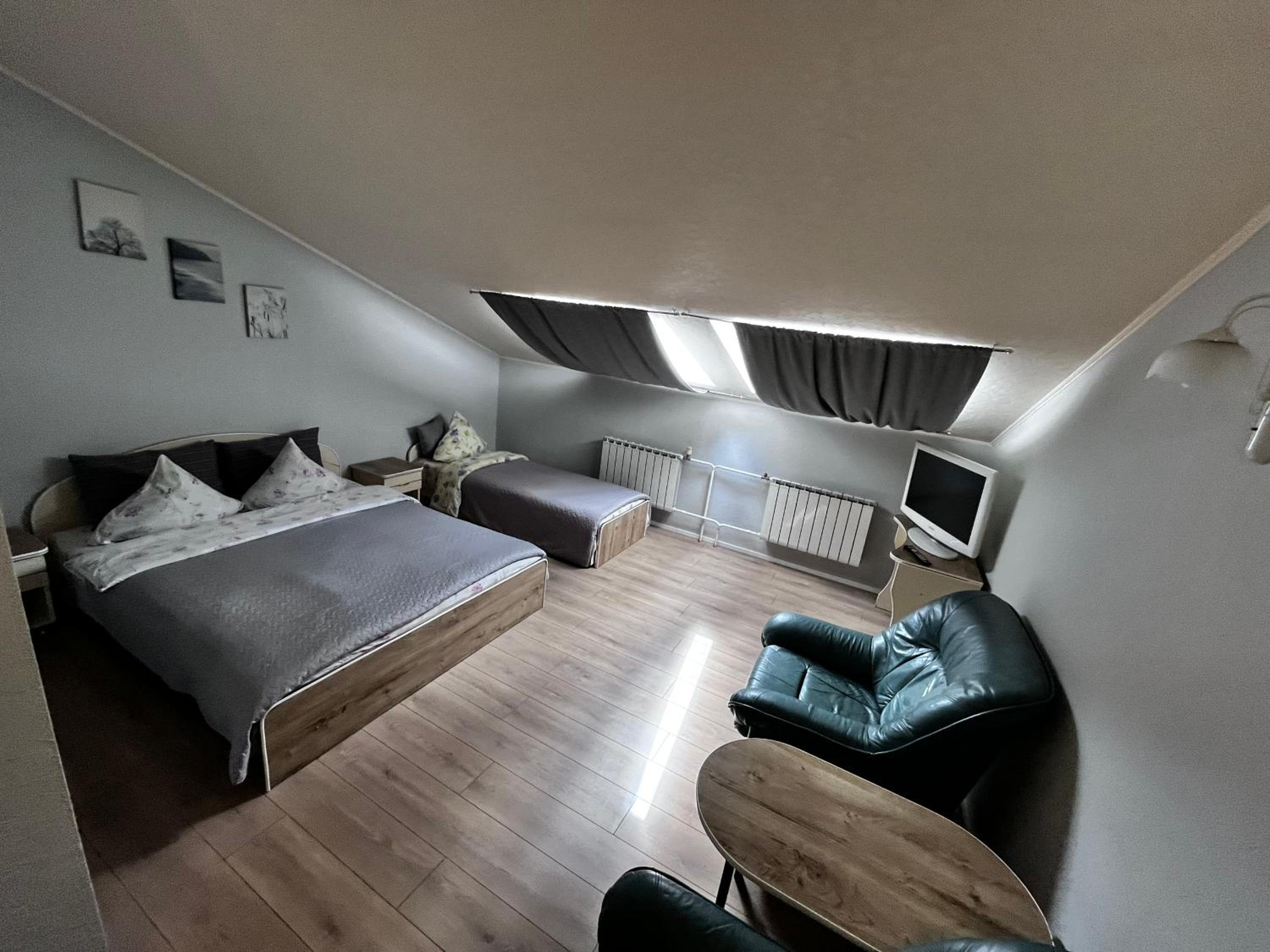 Double or Twin Room - Photo 1