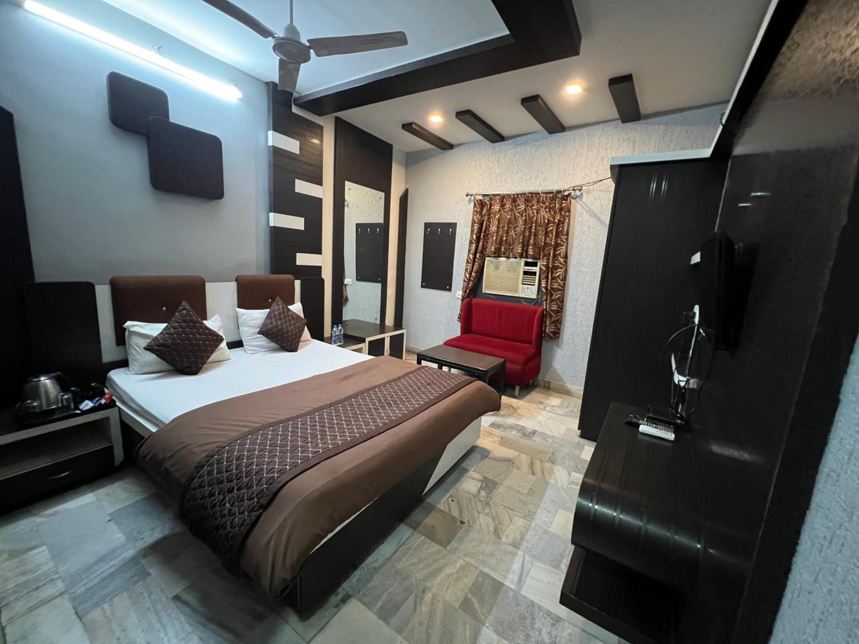 Economy Double Room - Photo 1