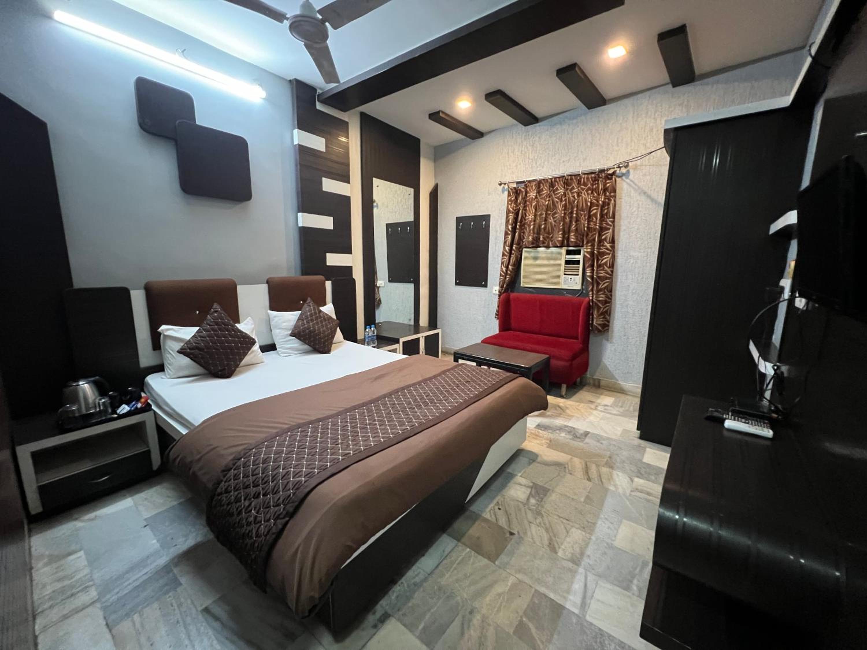 Economy Double Room - Photo 2