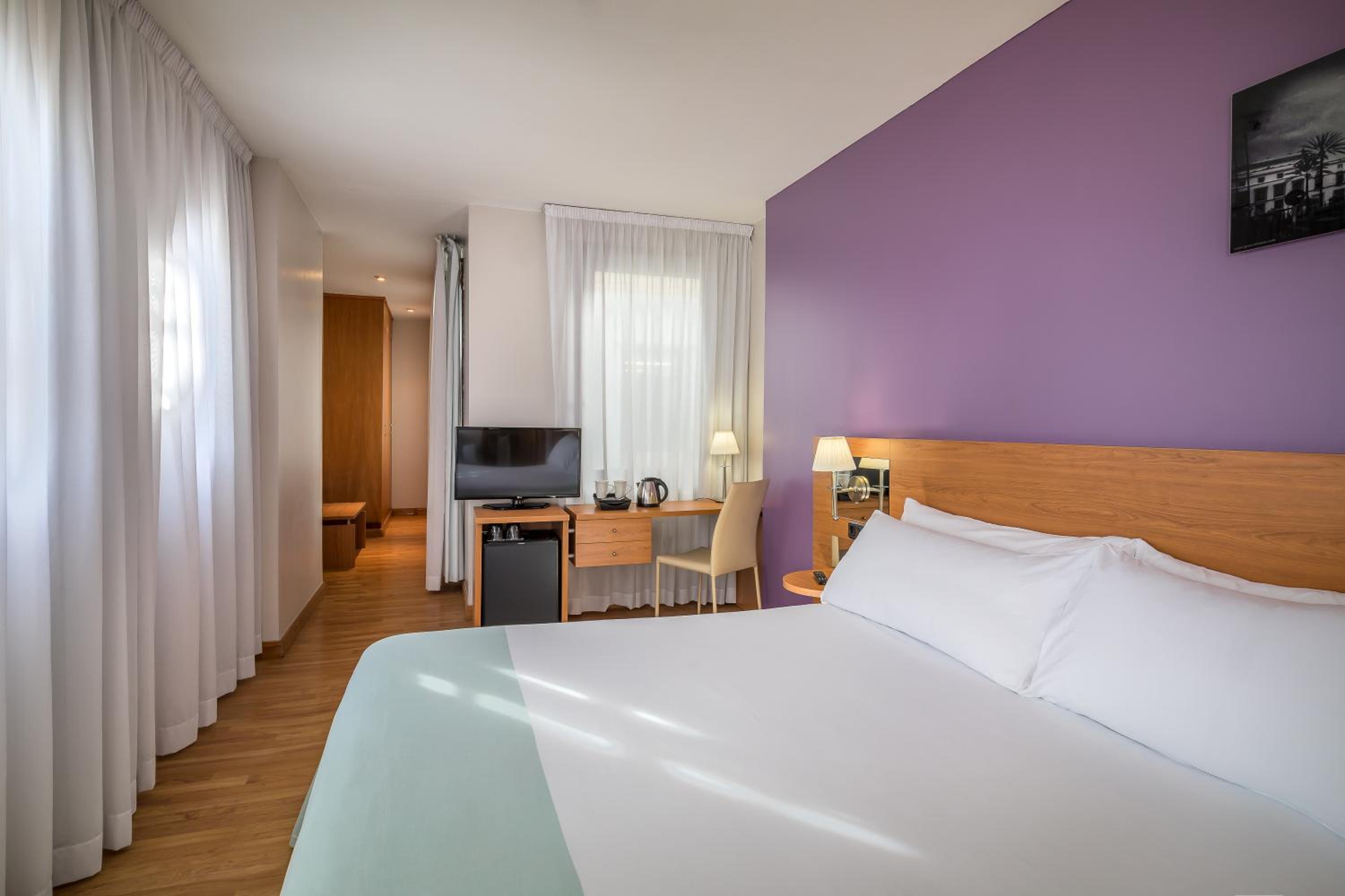 Superior Double or Twin Room with Terrace (2 Adults) - Photo 2