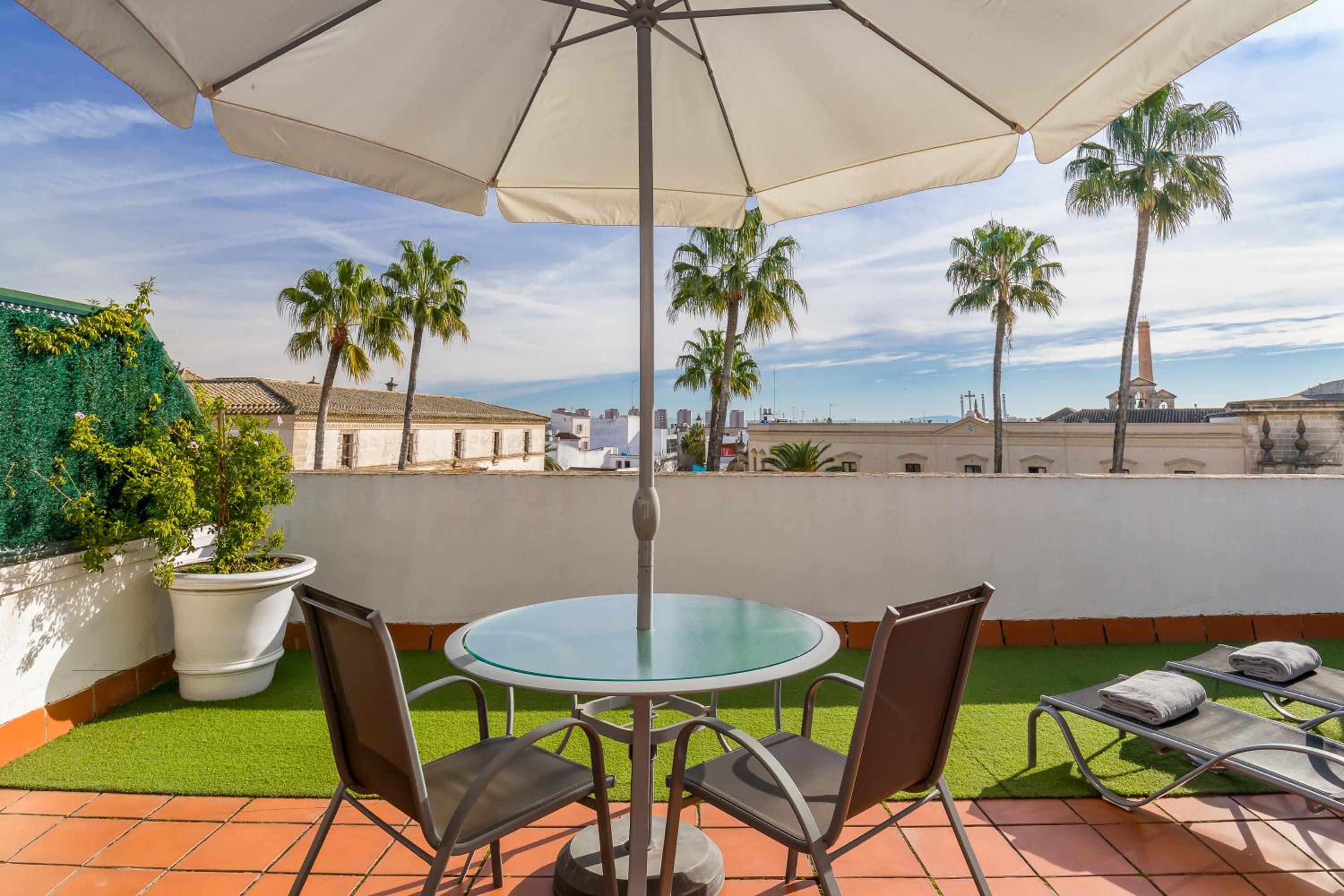 Superior Double or Twin Room with Terrace (2 Adults) - Photo 5