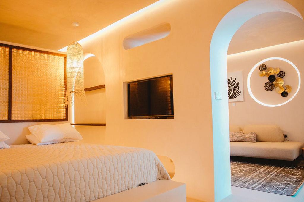 Deluxe Suite photo 3