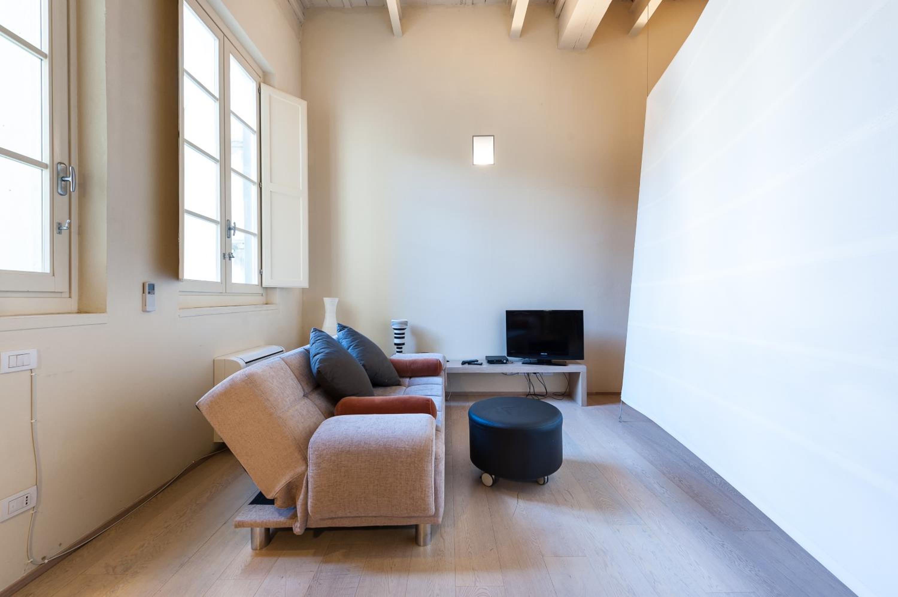 One-Bedroom Apartment (3 Adults) photo 3