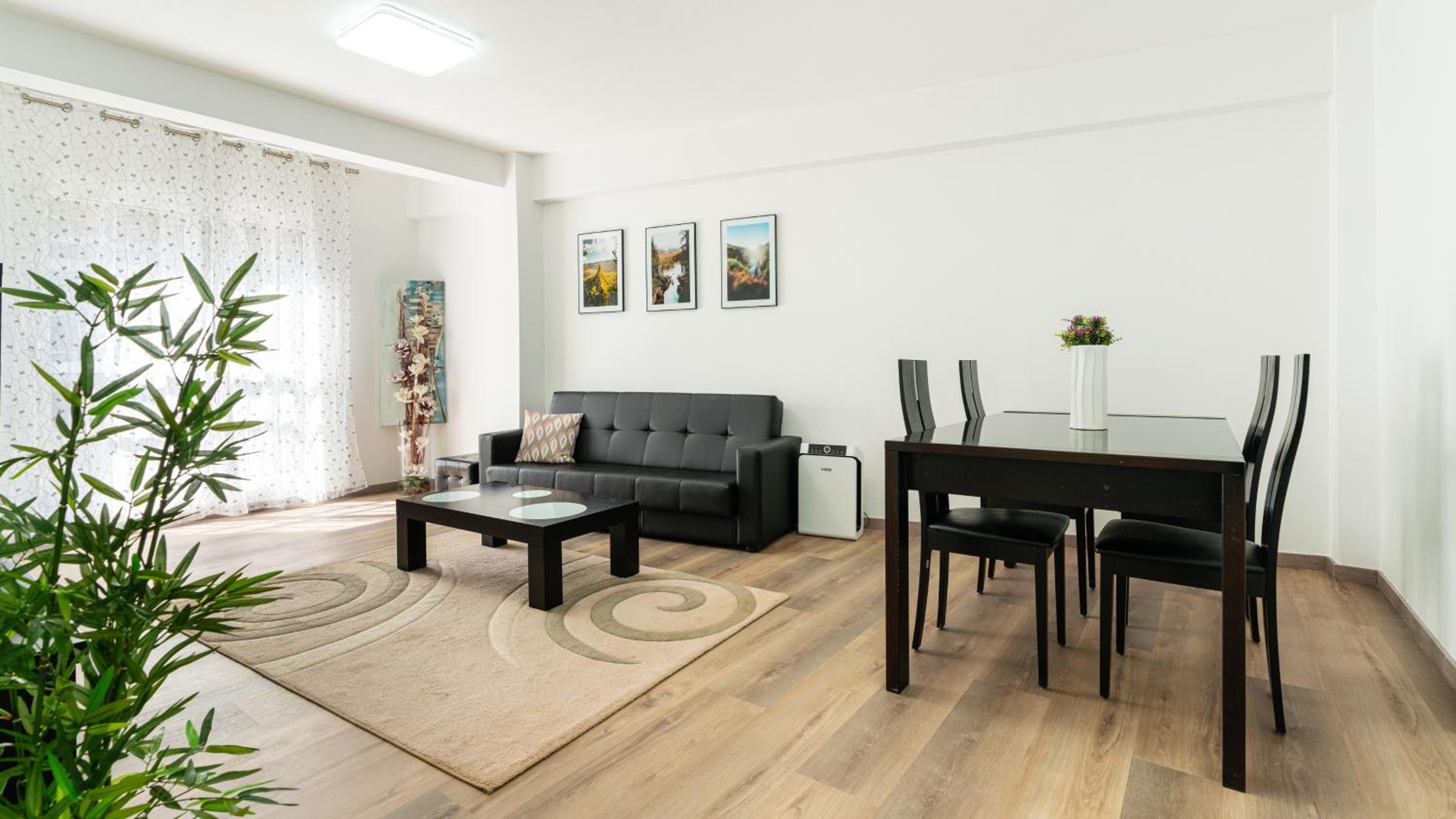 Three-Bedroom Apartment photo 1