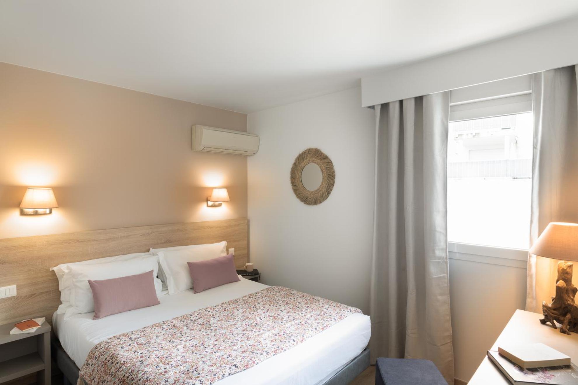 Classic Double Room - Photo 3
