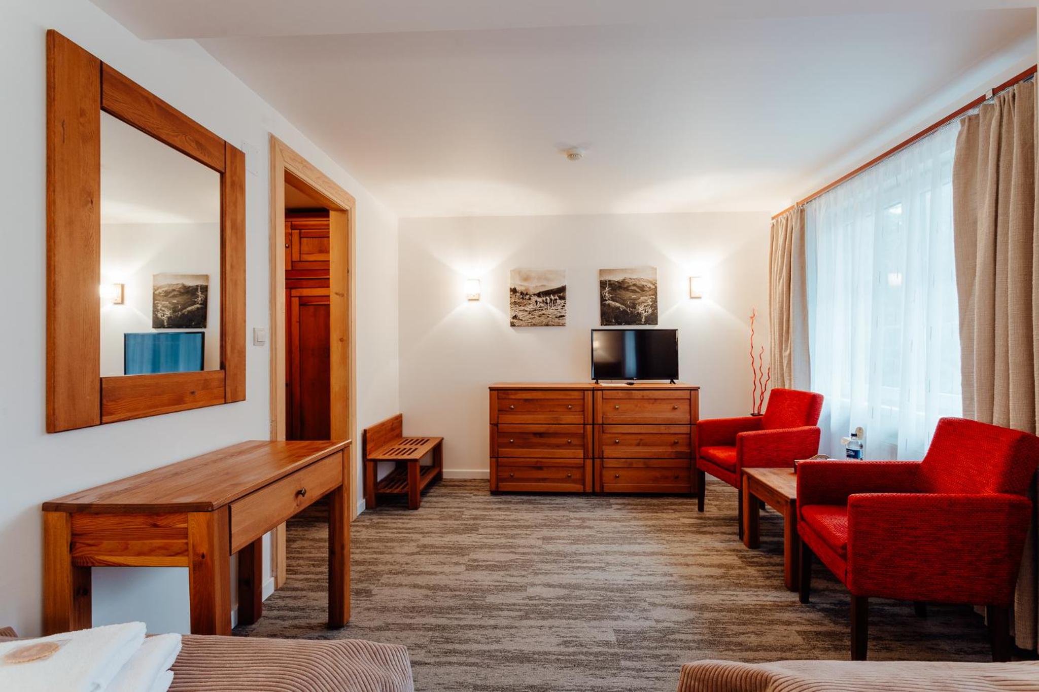Standard Double or Twin Room photo 1