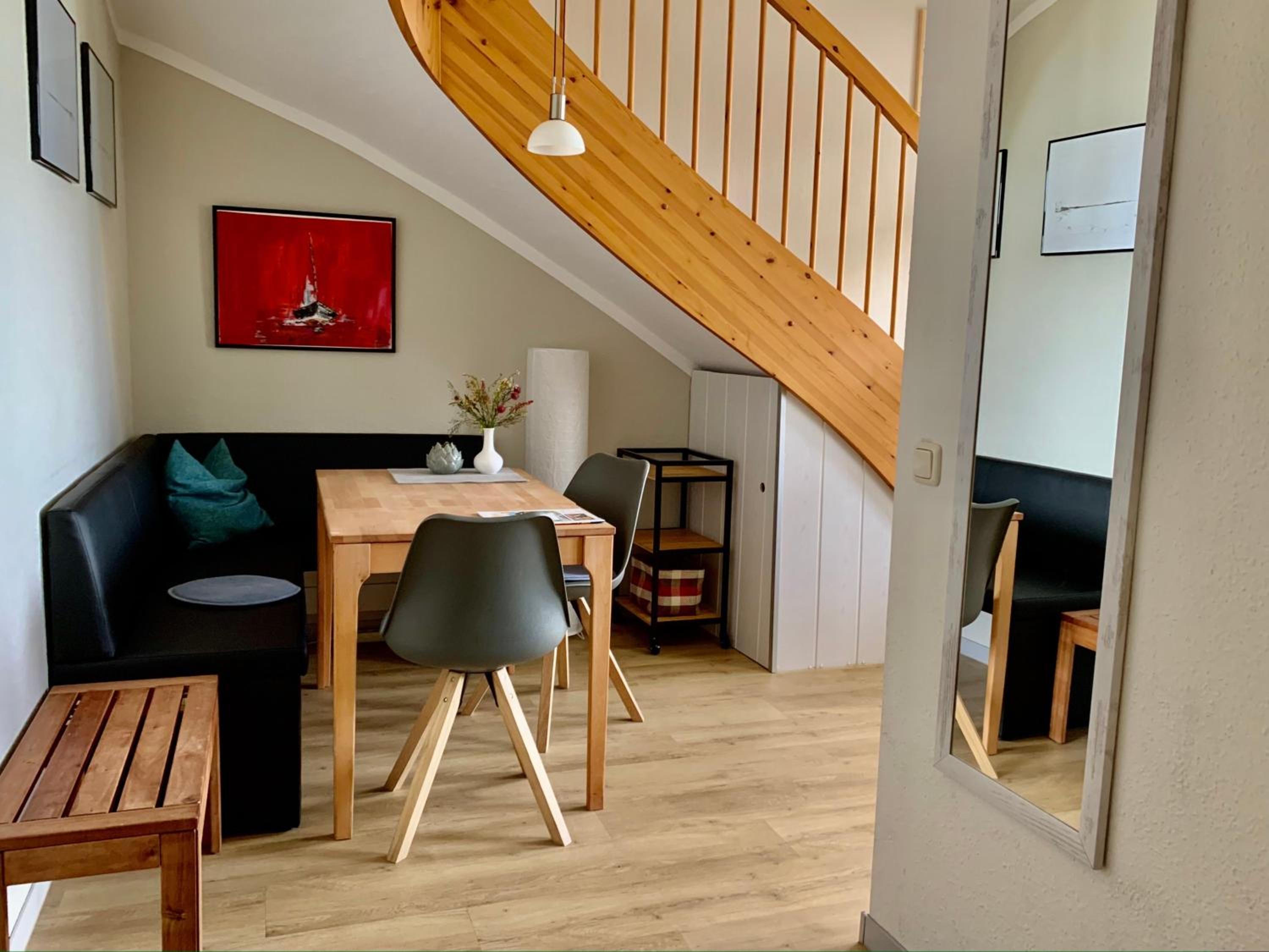 One-Bedroom Apartment with Balcony photo 2
