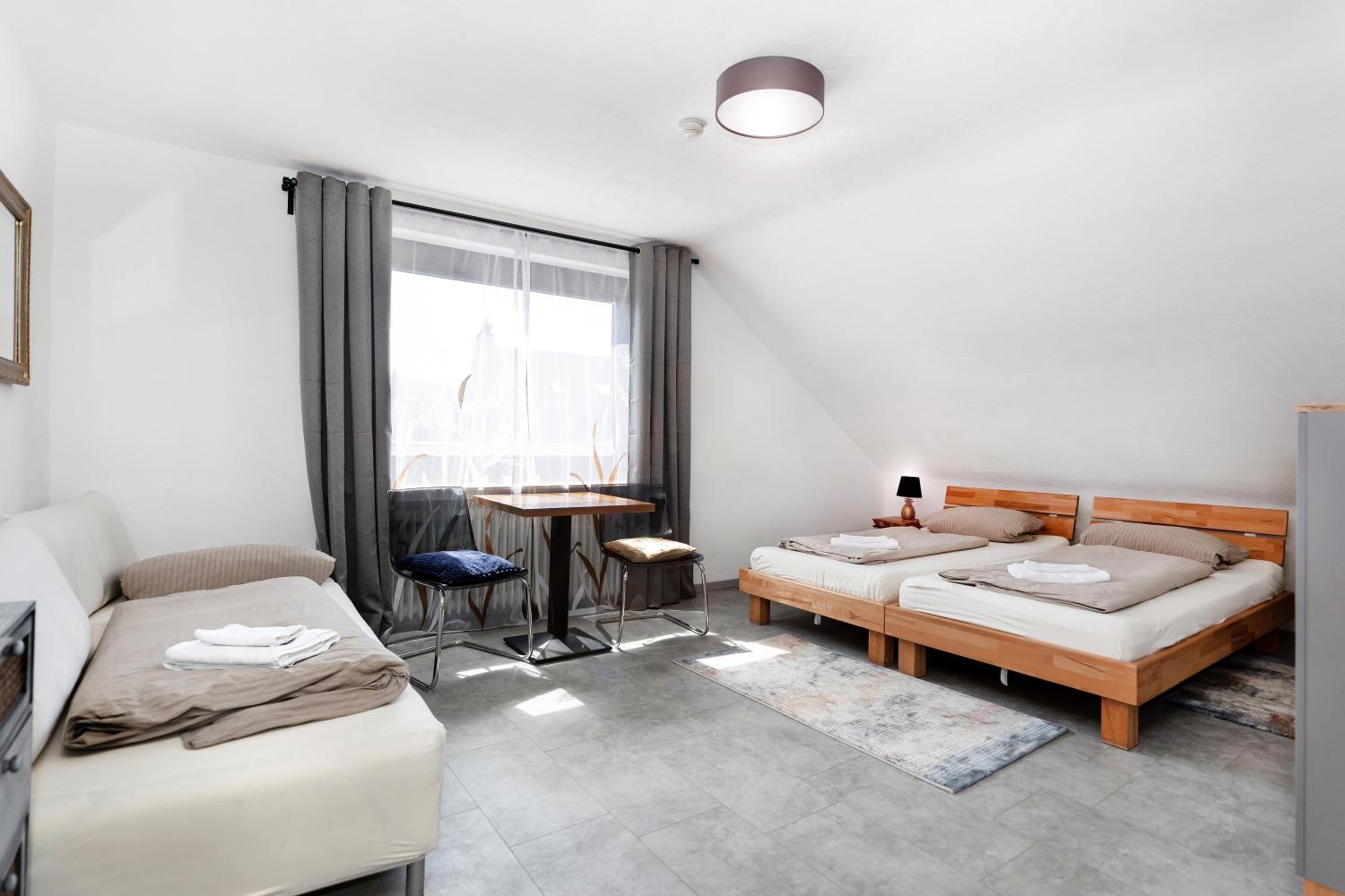 Double or Twin Room with Private Bathroom photo 1