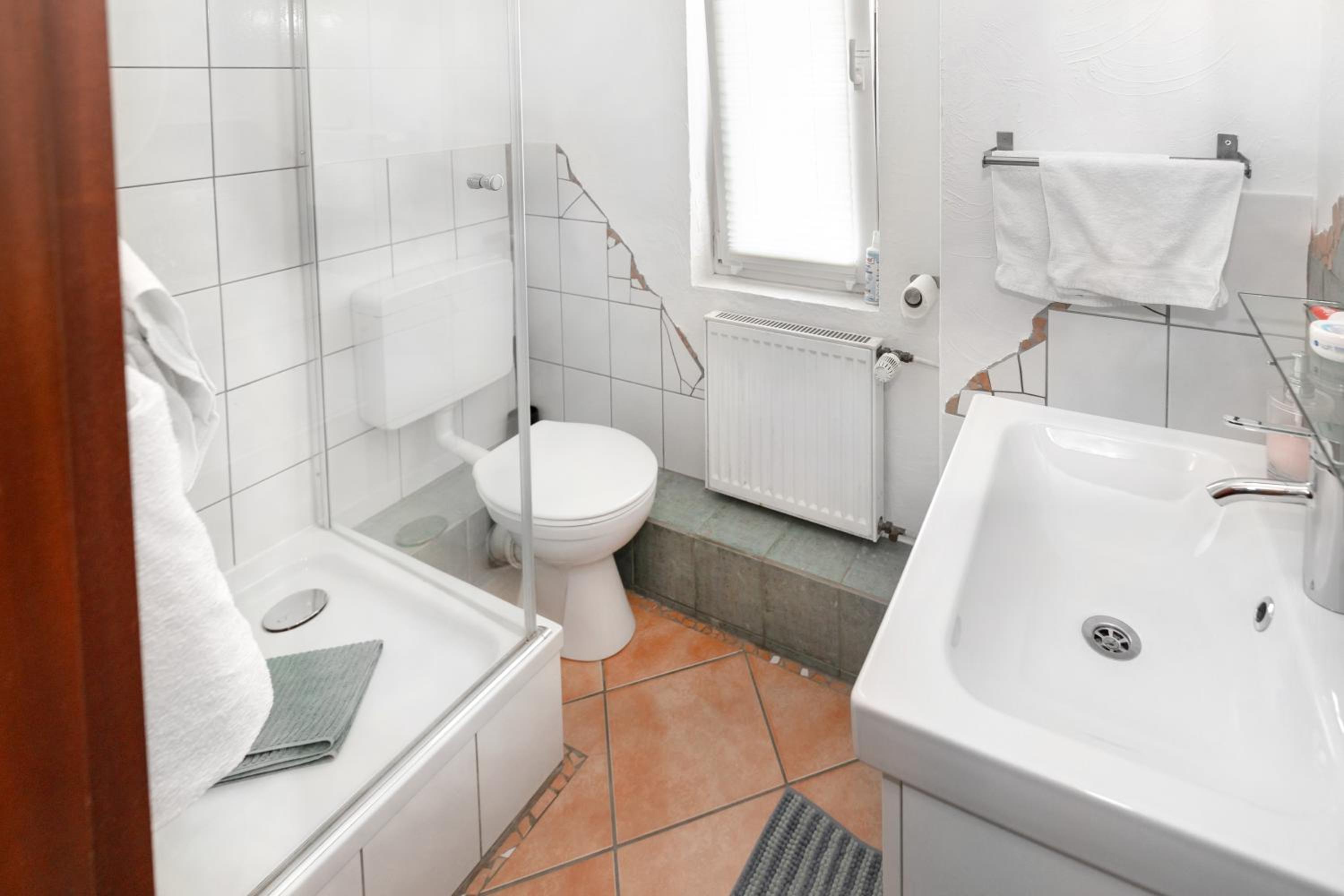 Double or Twin Room with Bathroom photo 2
