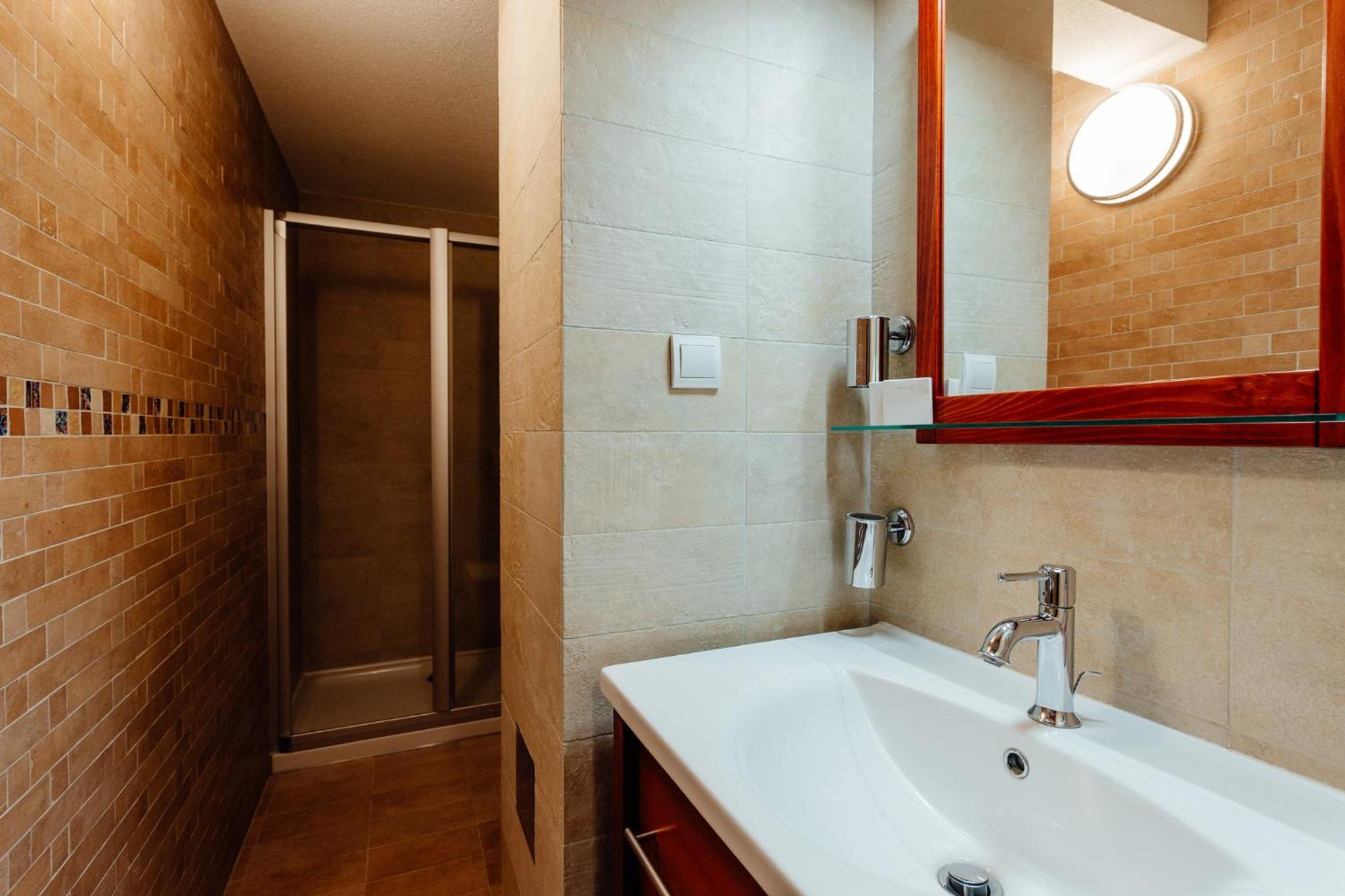 Standard Double or Twin Room with Balcony photo 3