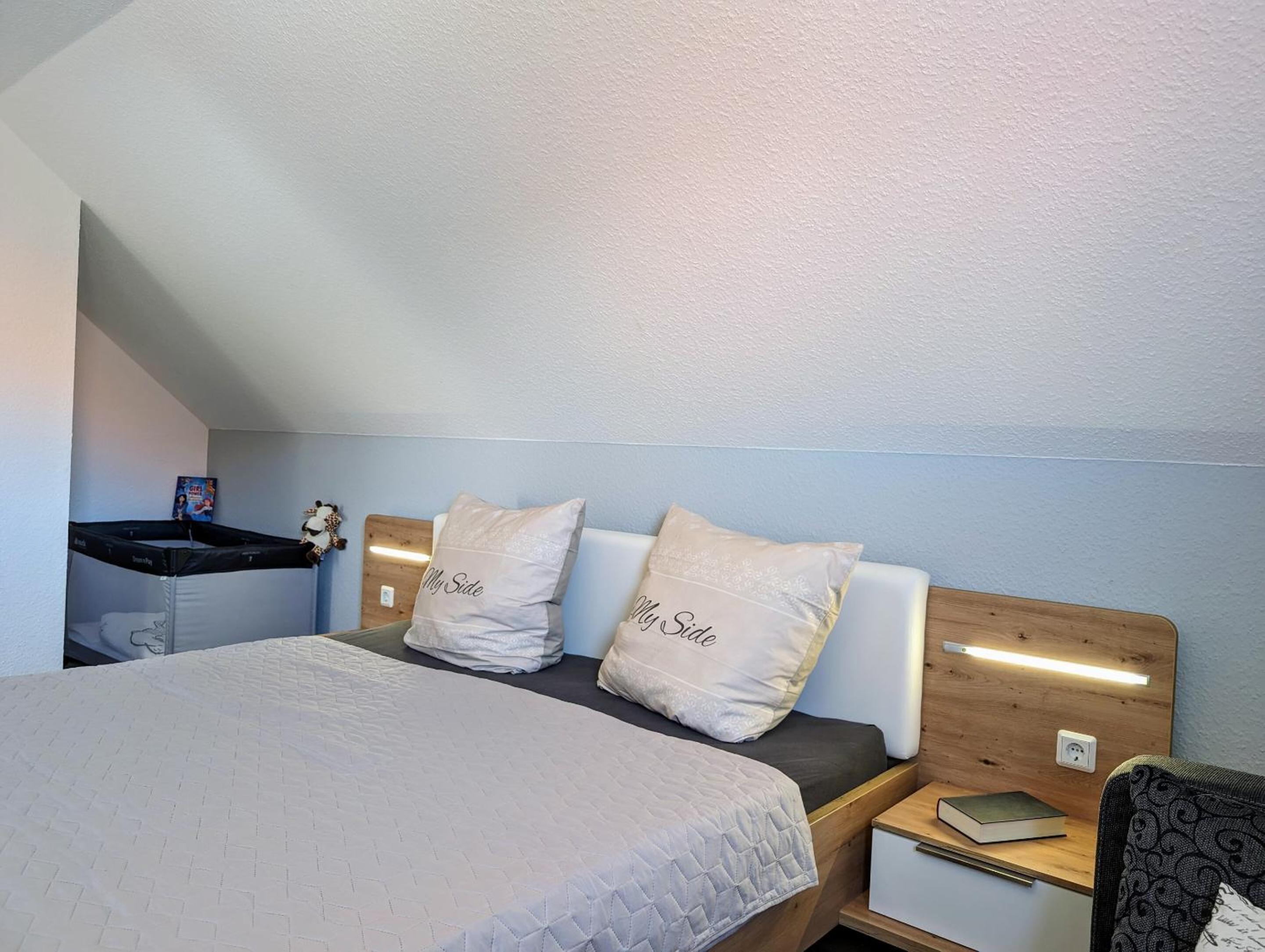 Two-Bedroom House photo 3