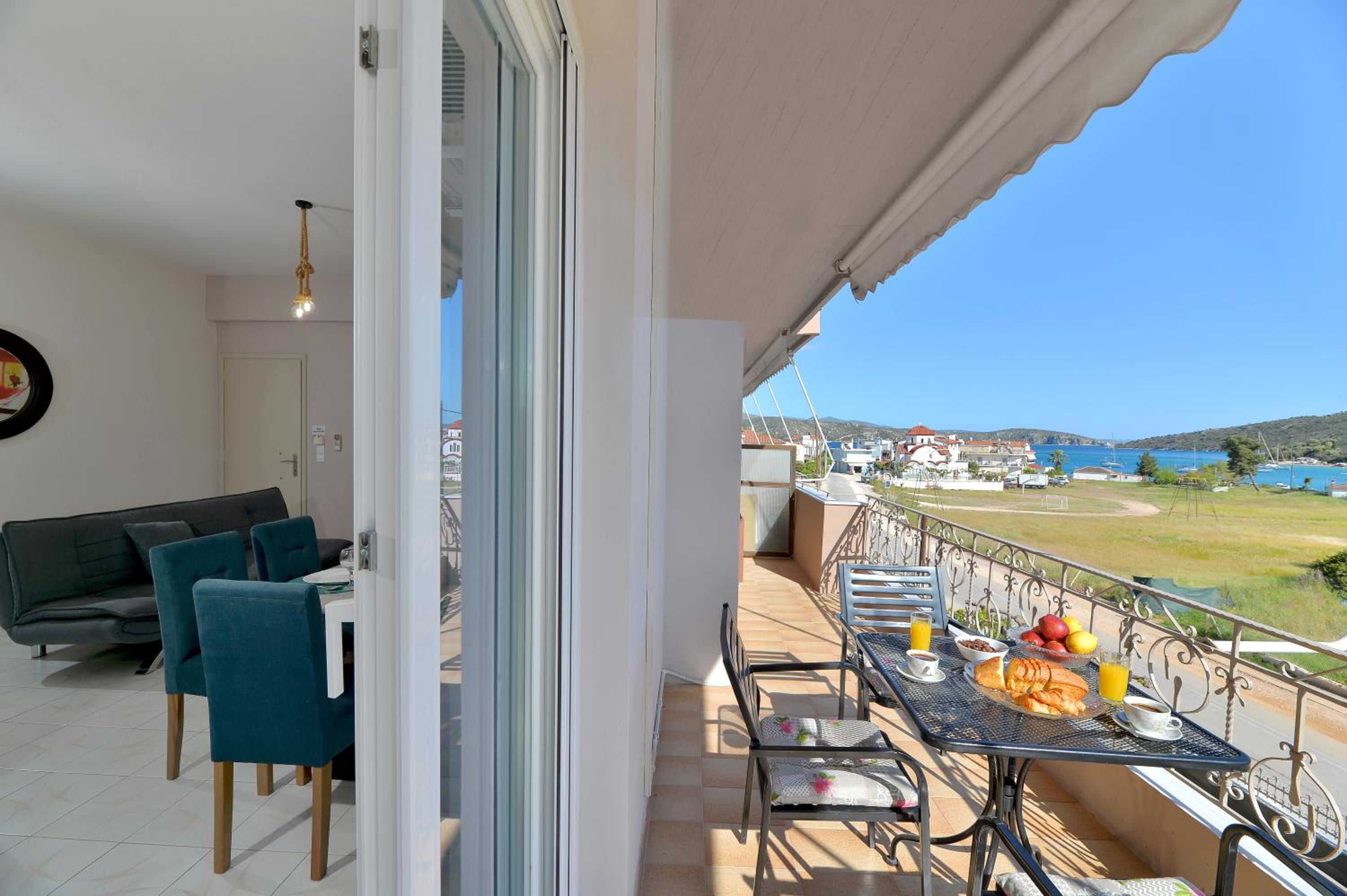 Deluxe Apartment Garden and Sea View photo 3
