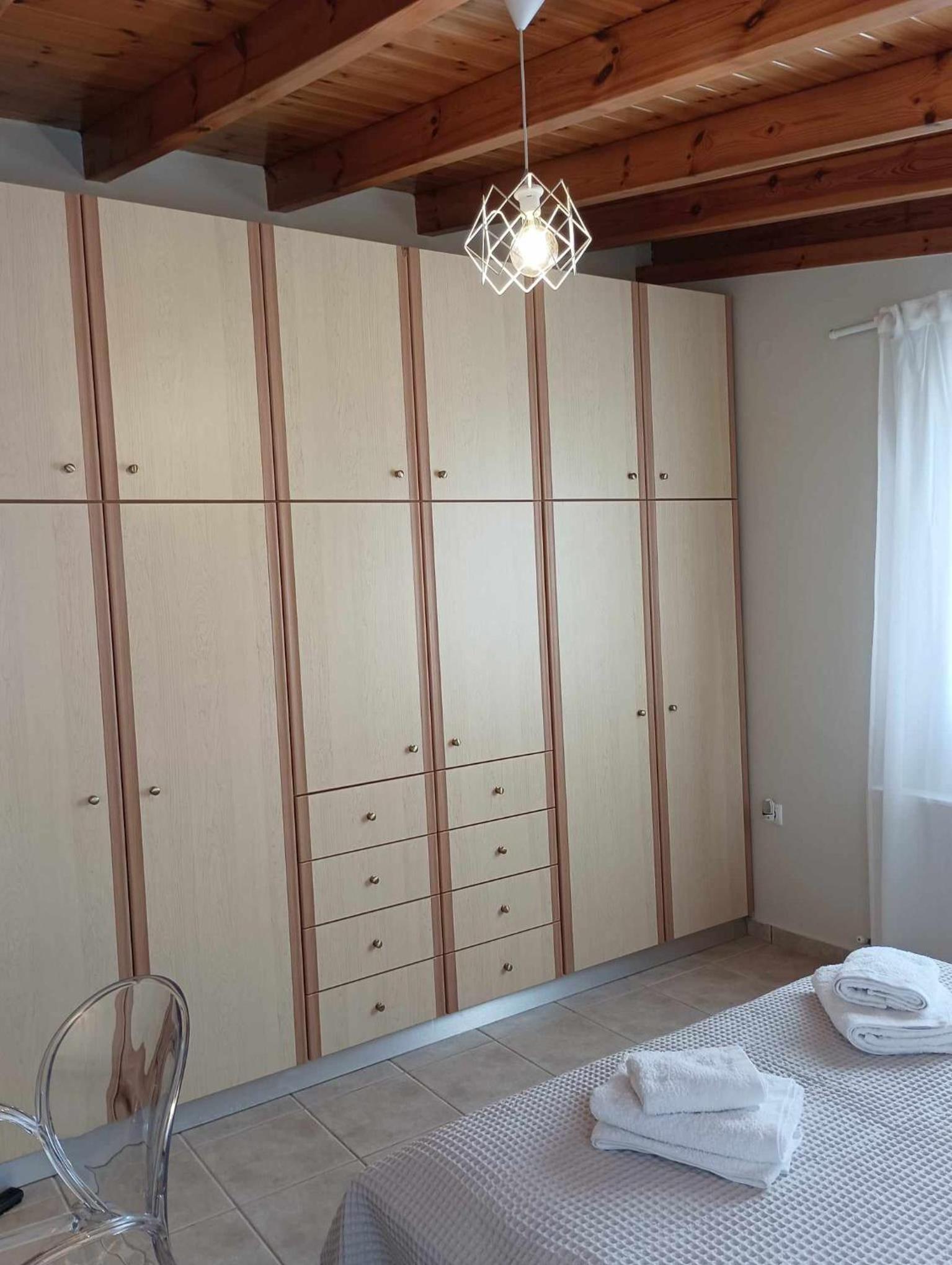 Two-Bedroom House photo 3