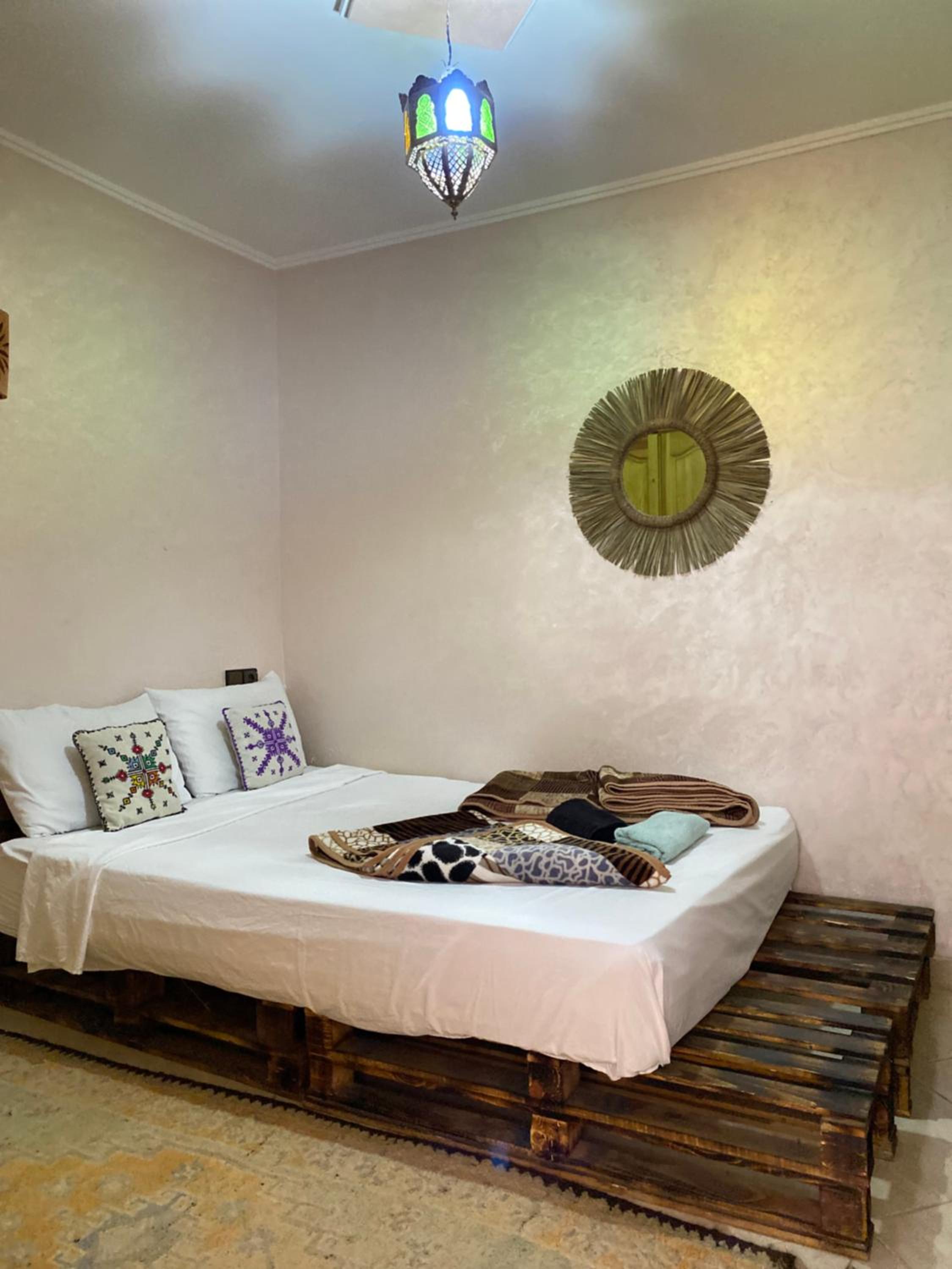 Double Room with Shared Bathroom photo 1