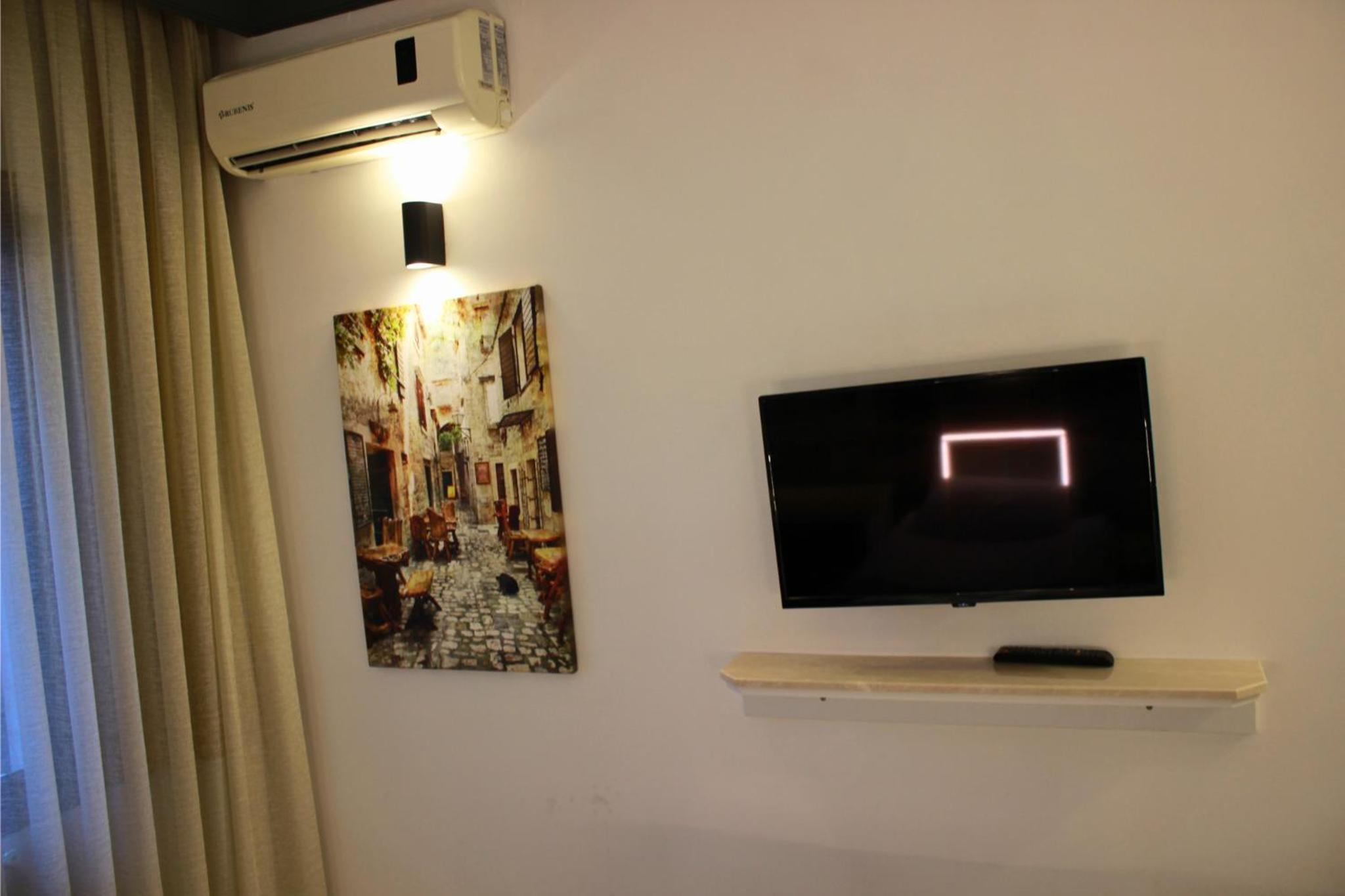 Standard Twin Room photo 1