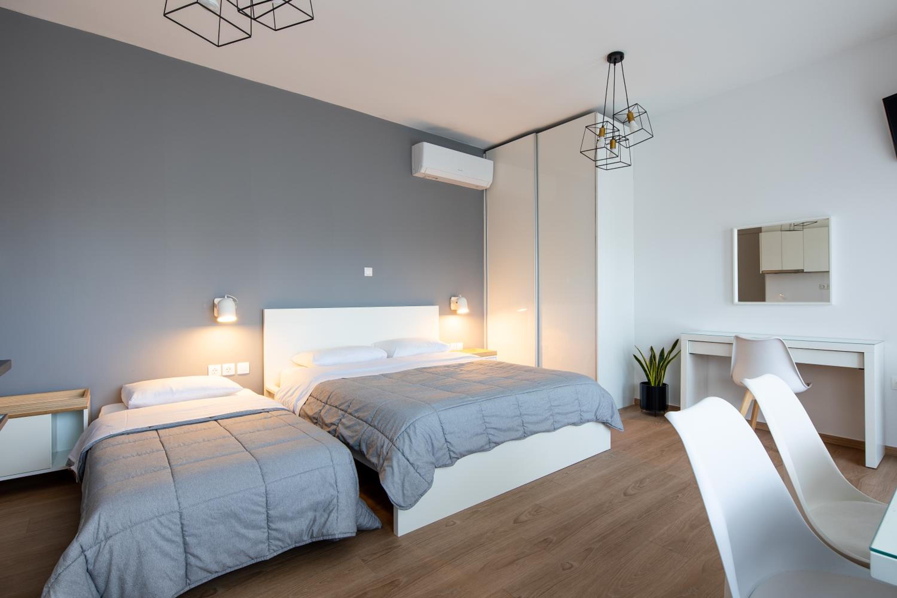 Boutique Studio #3 - Photo 15