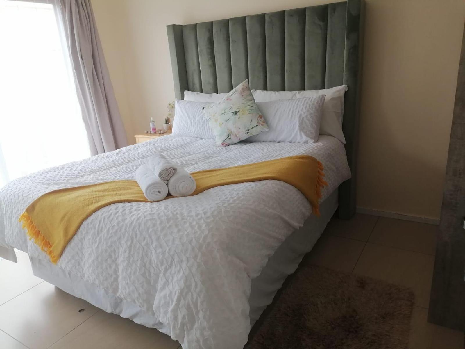 Standard King Room photo 1