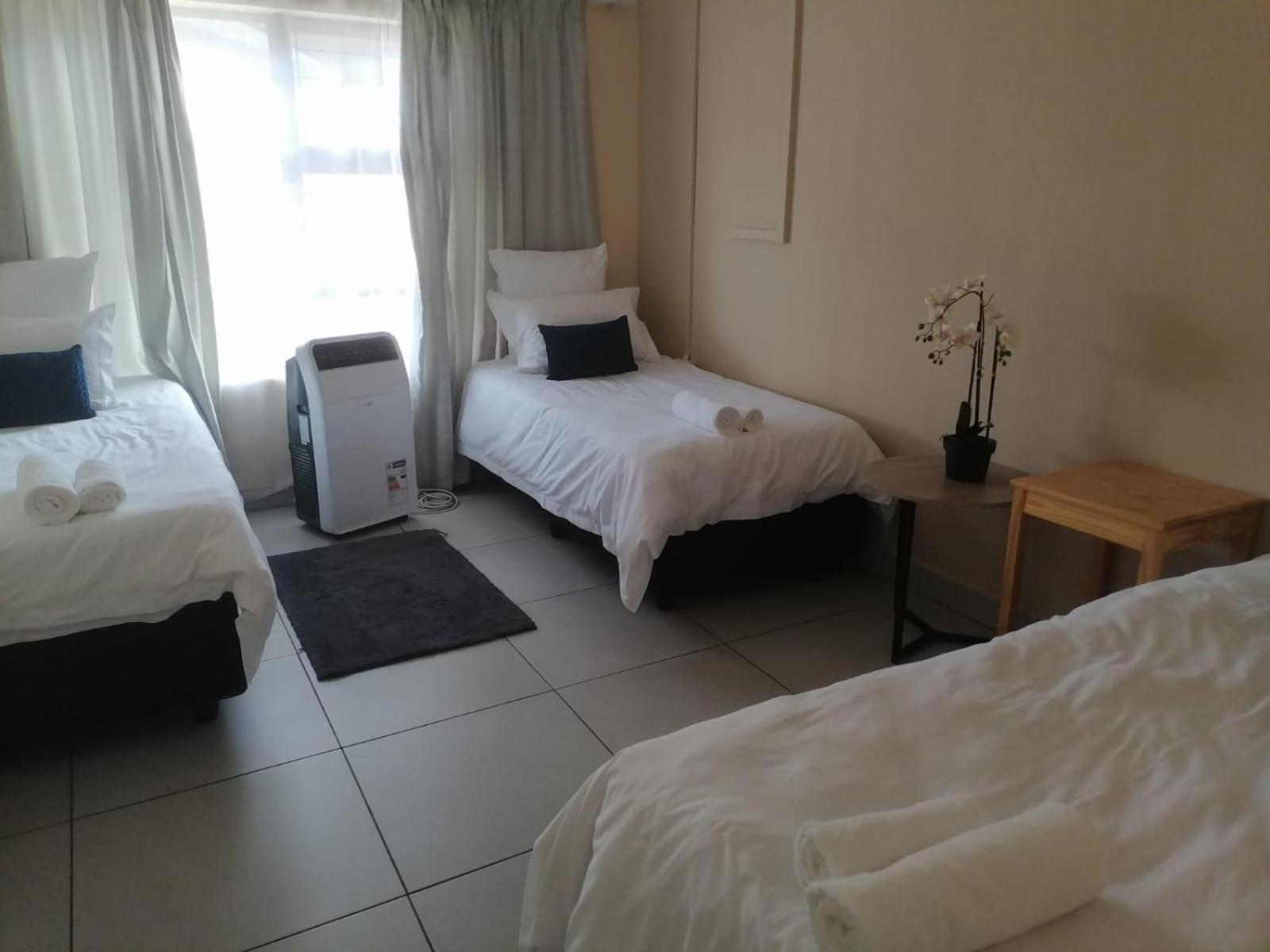 Deluxe Apartment photo 3