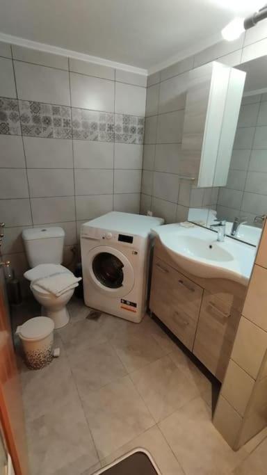 Two-Bedroom Apartment photo 2