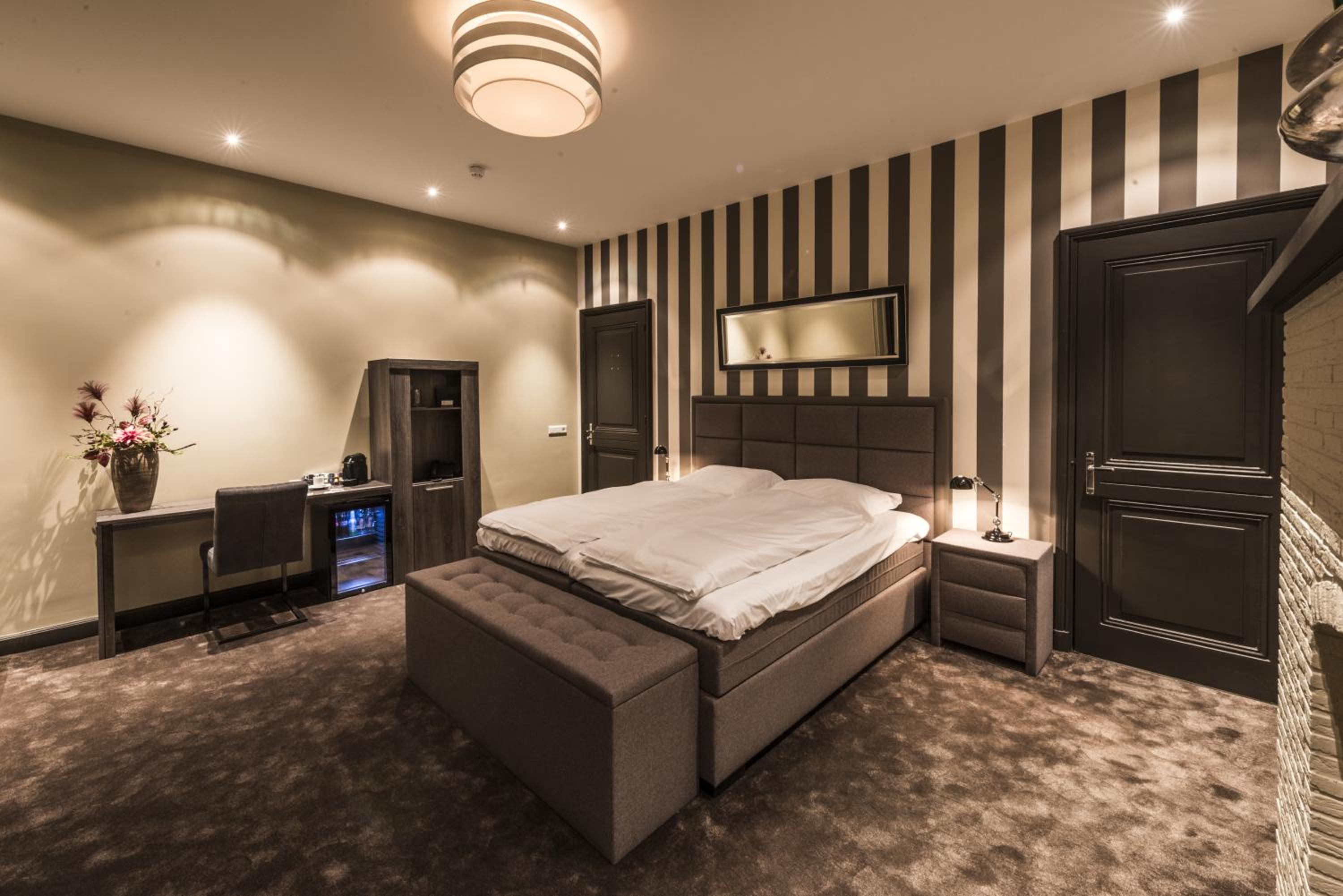 Royal Deluxe Double Room photo 2