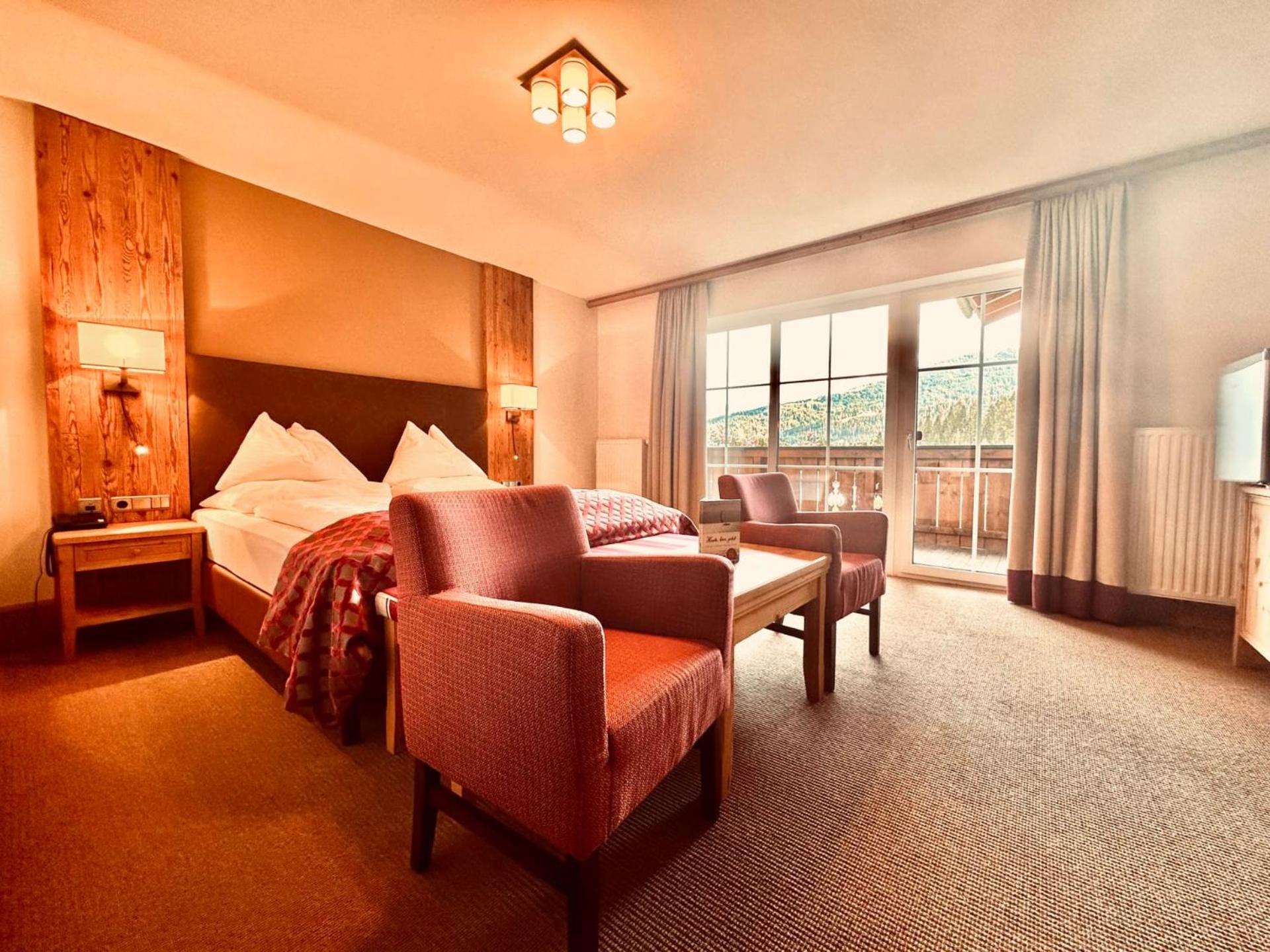 Deluxe Double Room photo 3