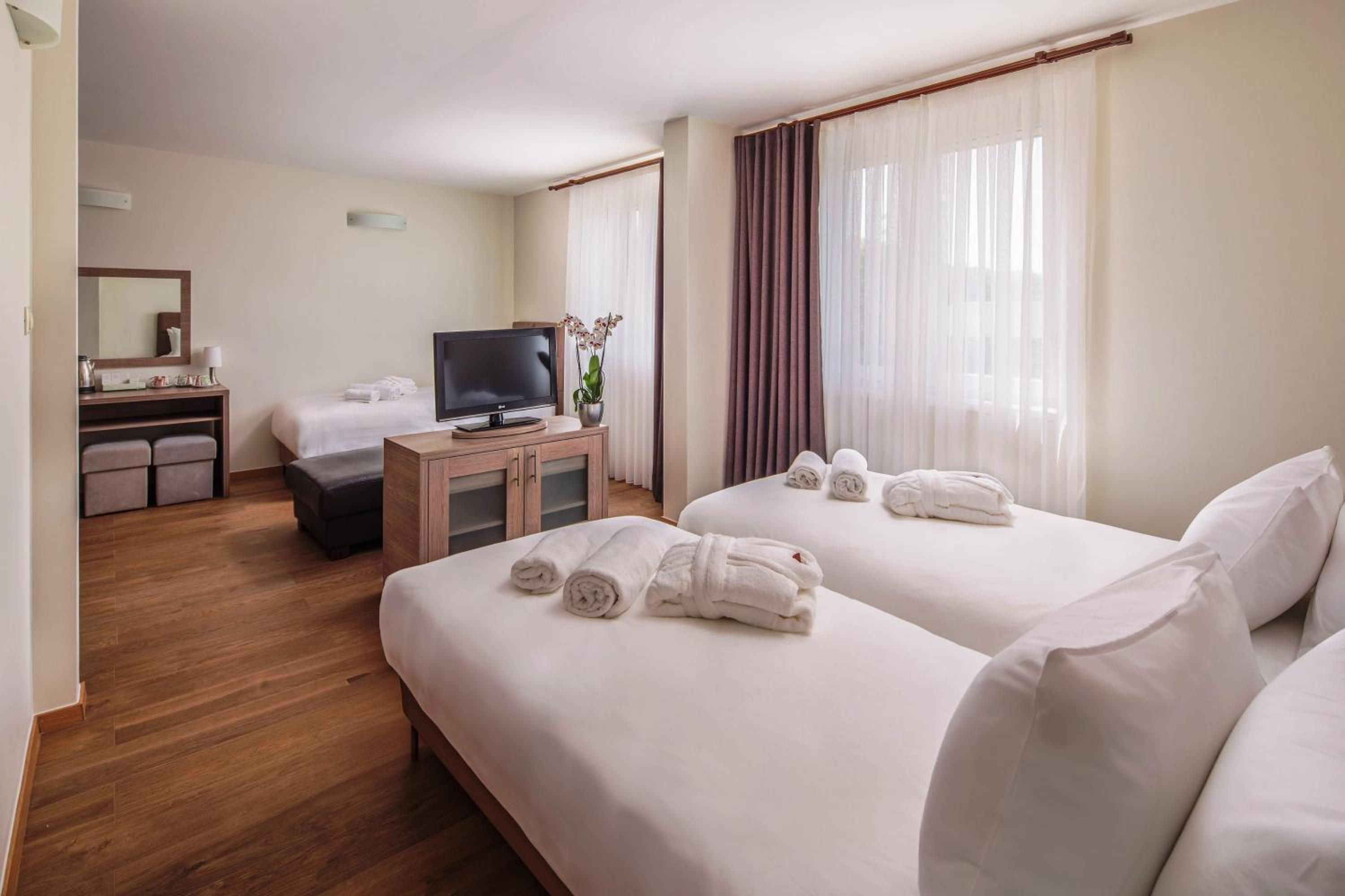 Superior Triple Room