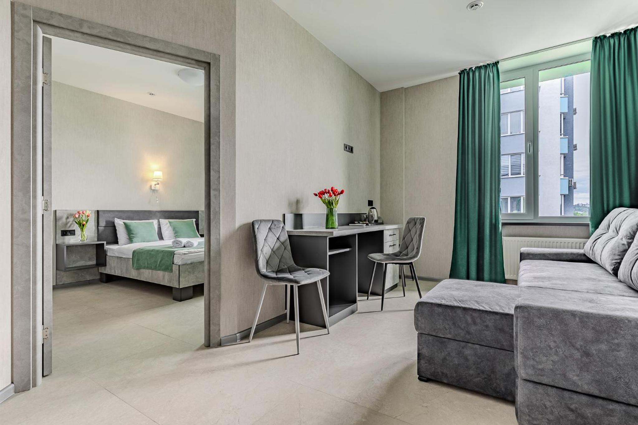 Suite with City View photo 3