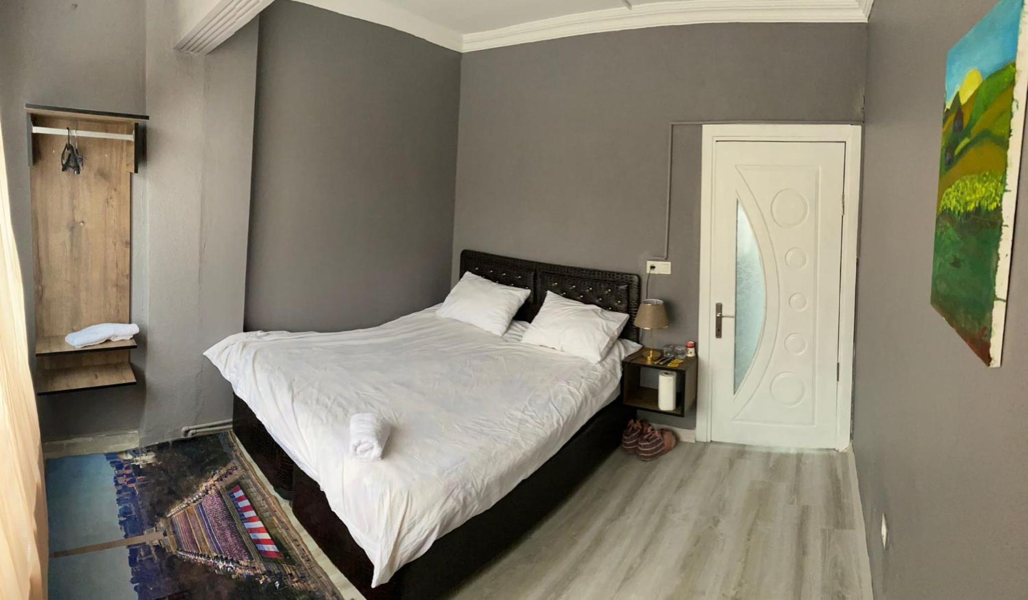 Standard Double Room photo 3