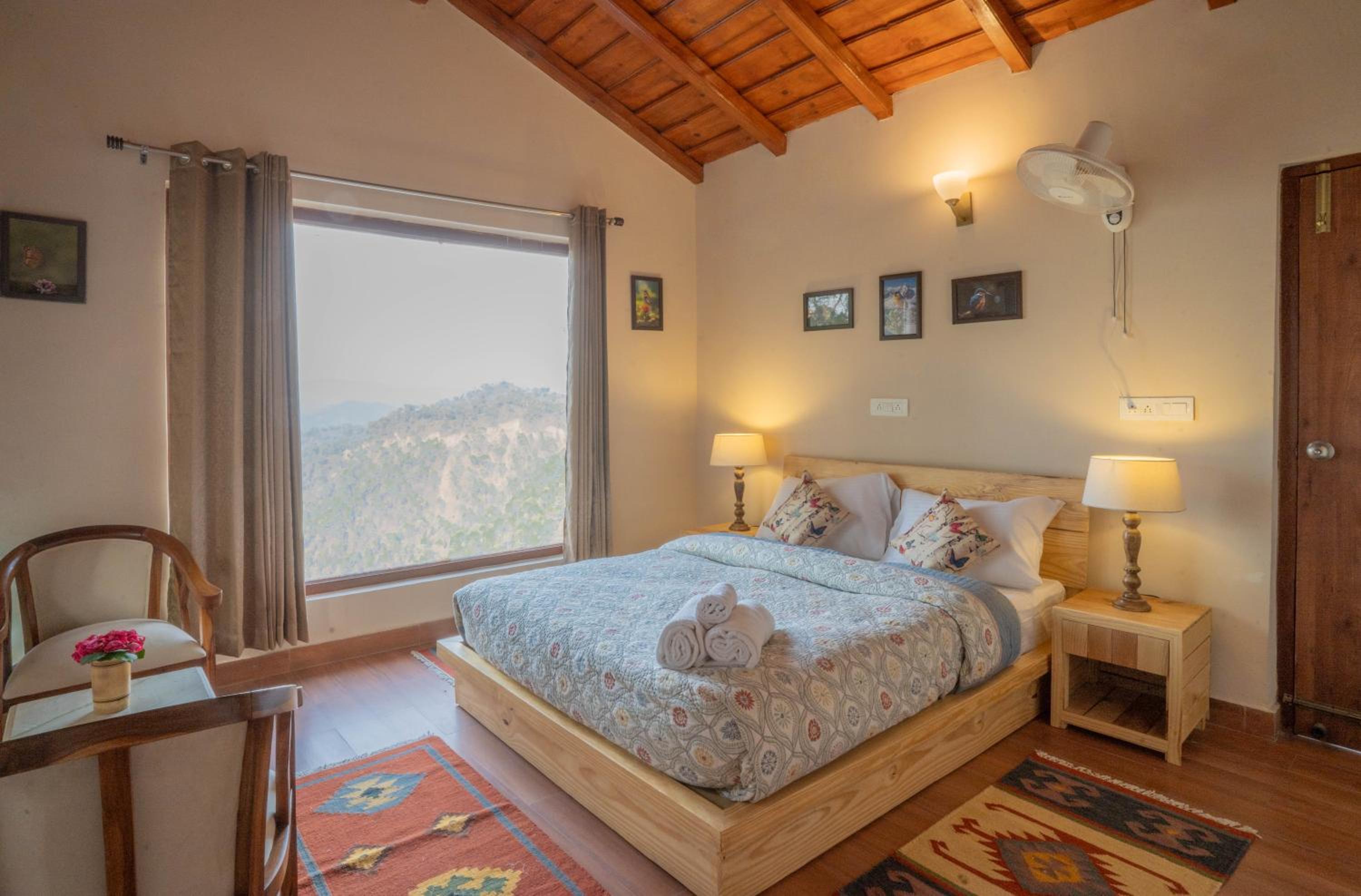 Three-Bedroom Chalet photo 1